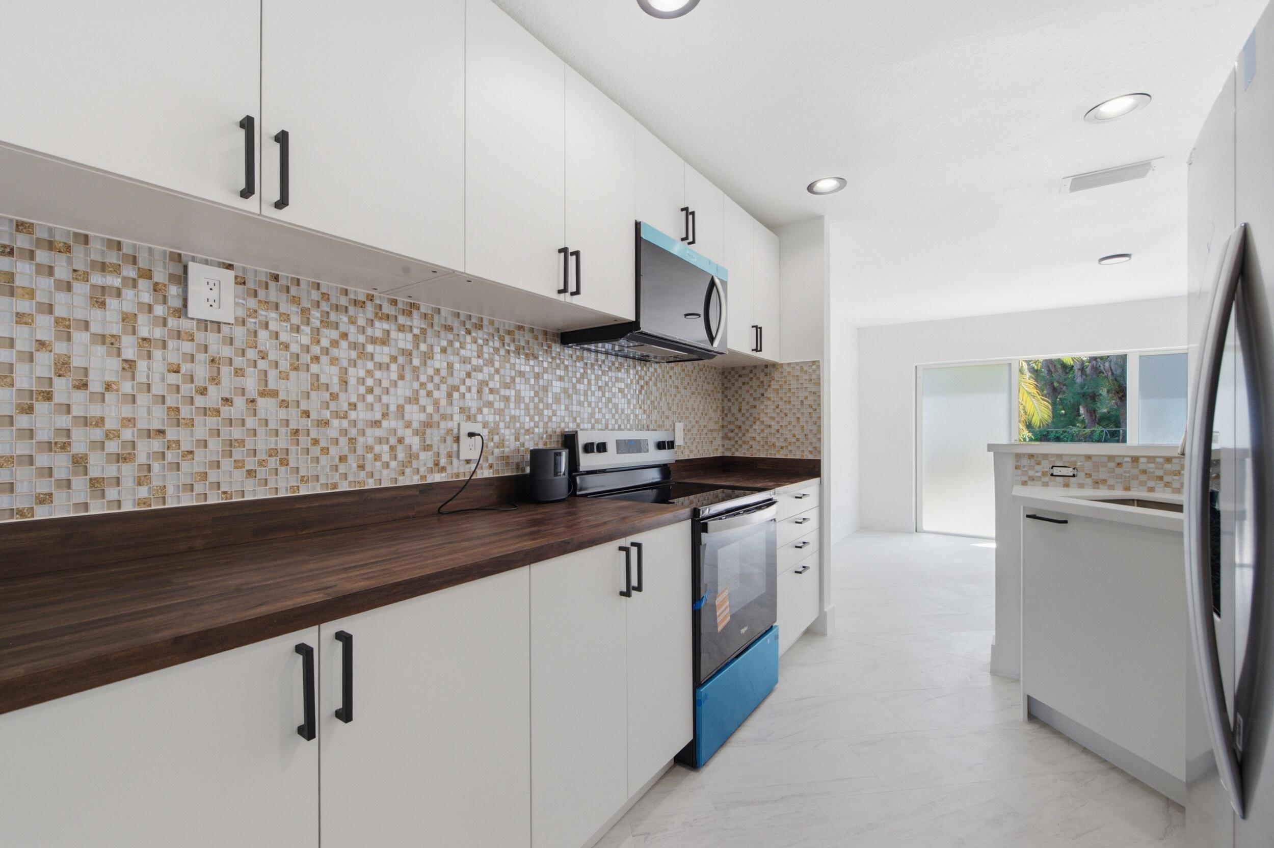 WATERFORD CROSSINGS - Residential