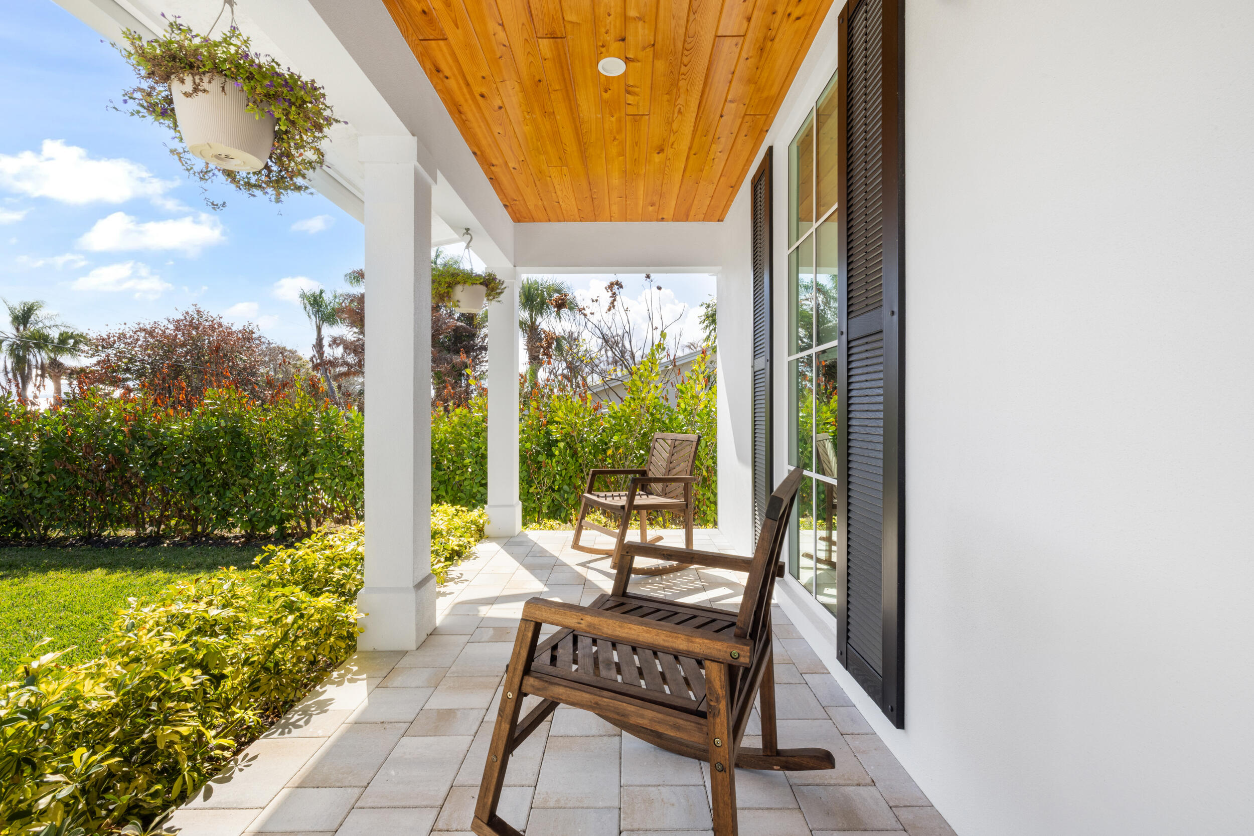 TALL PINES - Residential