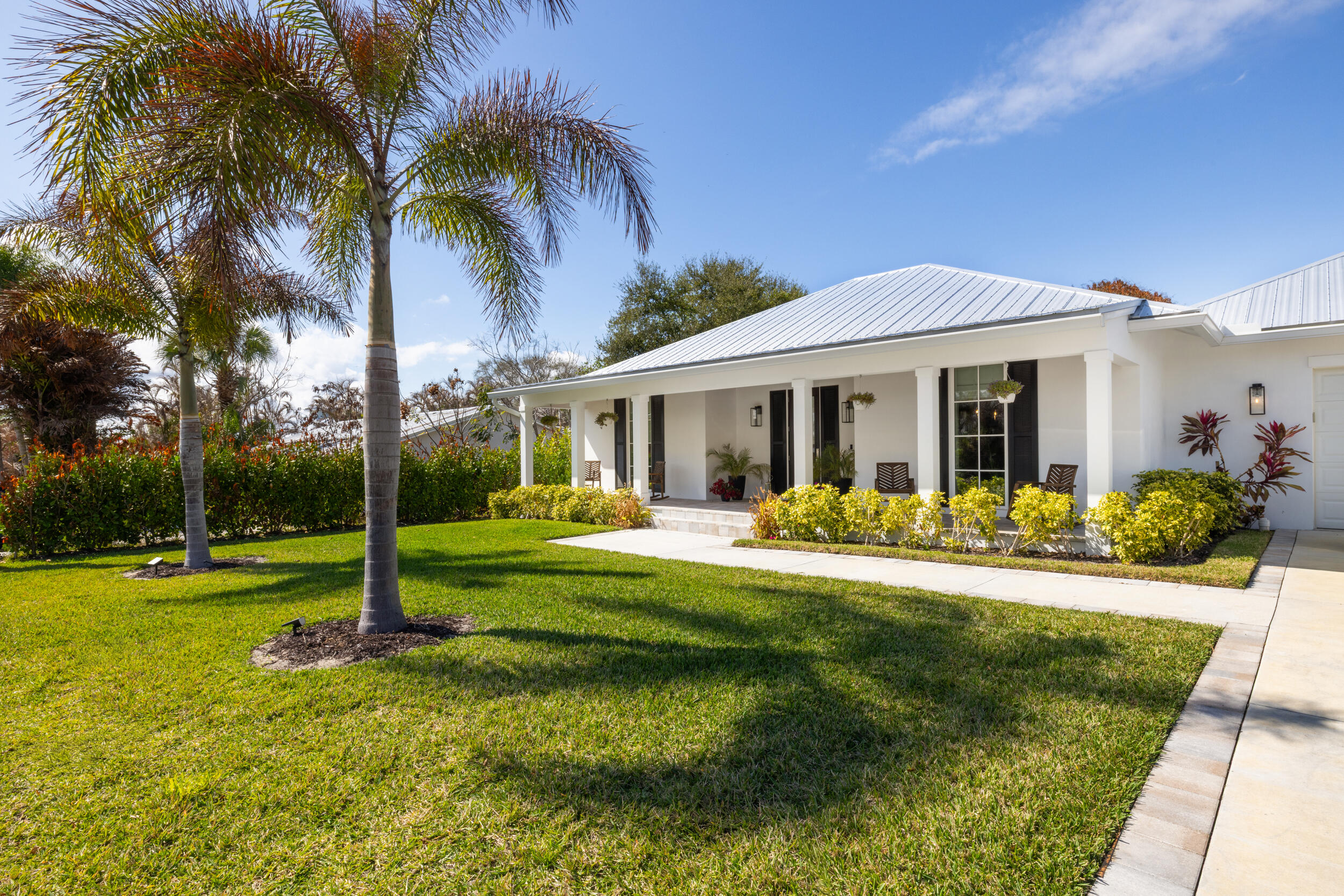 TALL PINES - Residential