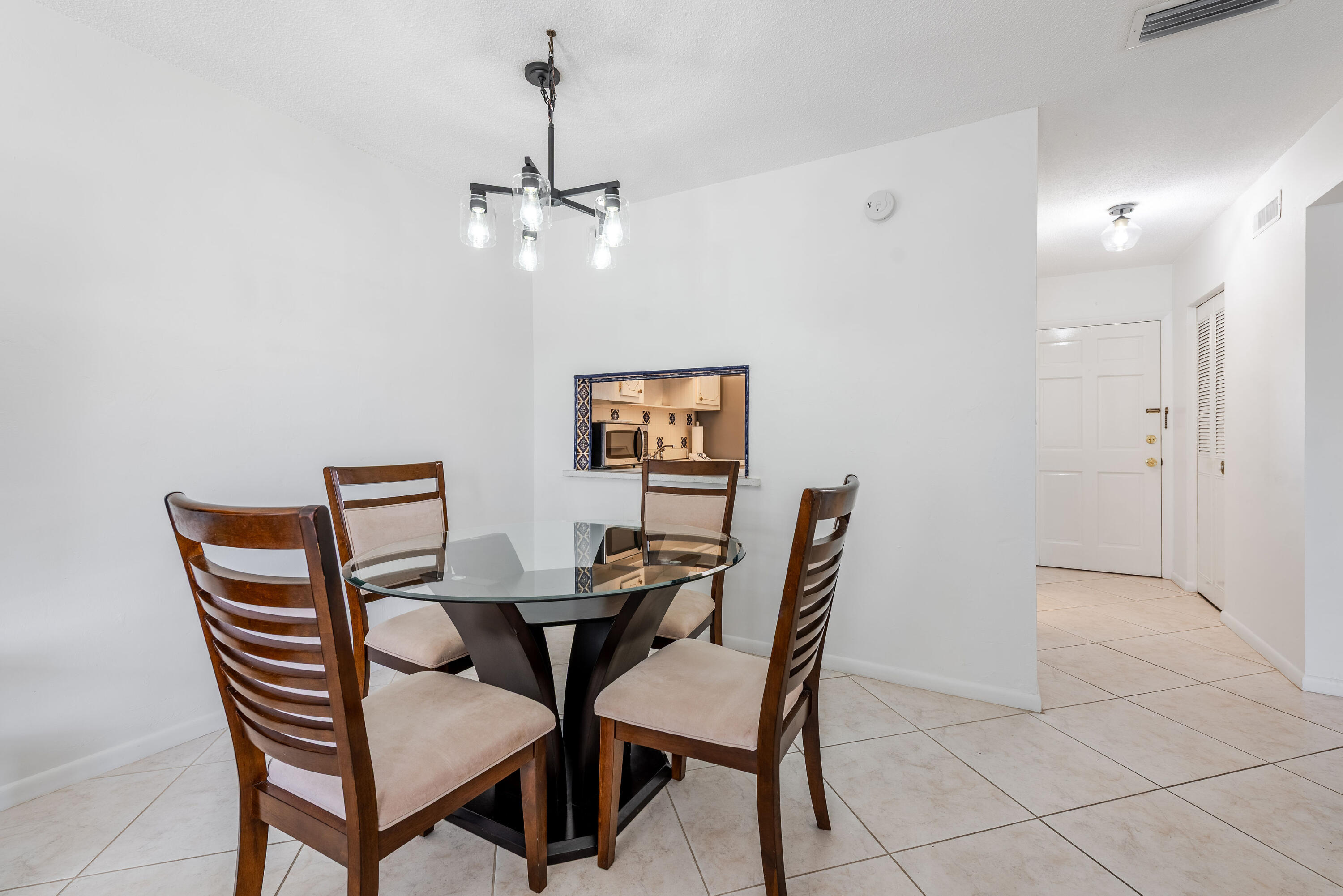LAKE CLARKE GARDENS CONDO 3 - Residential