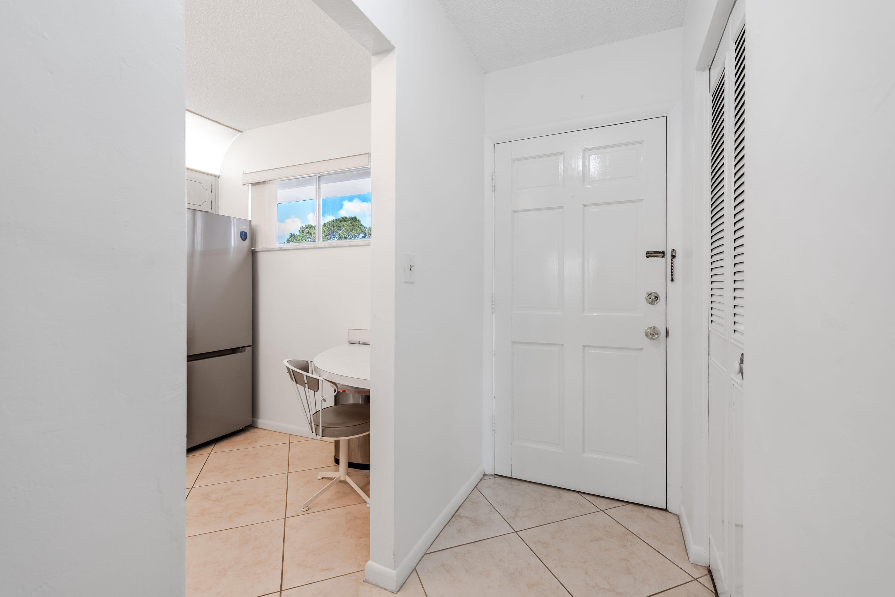 LAKE CLARKE GARDENS CONDO 3 - Residential