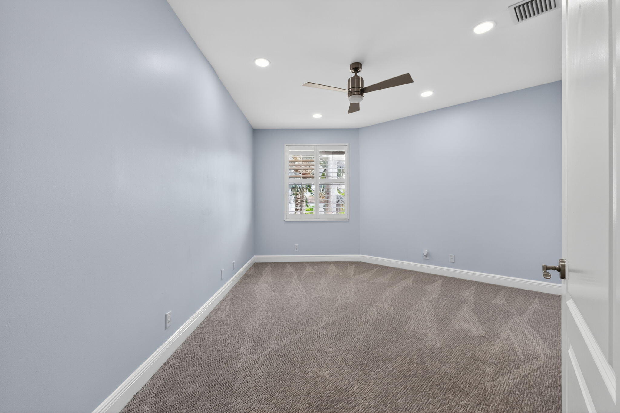LIGHTHOUSE POINT 3RD SEC - Residential