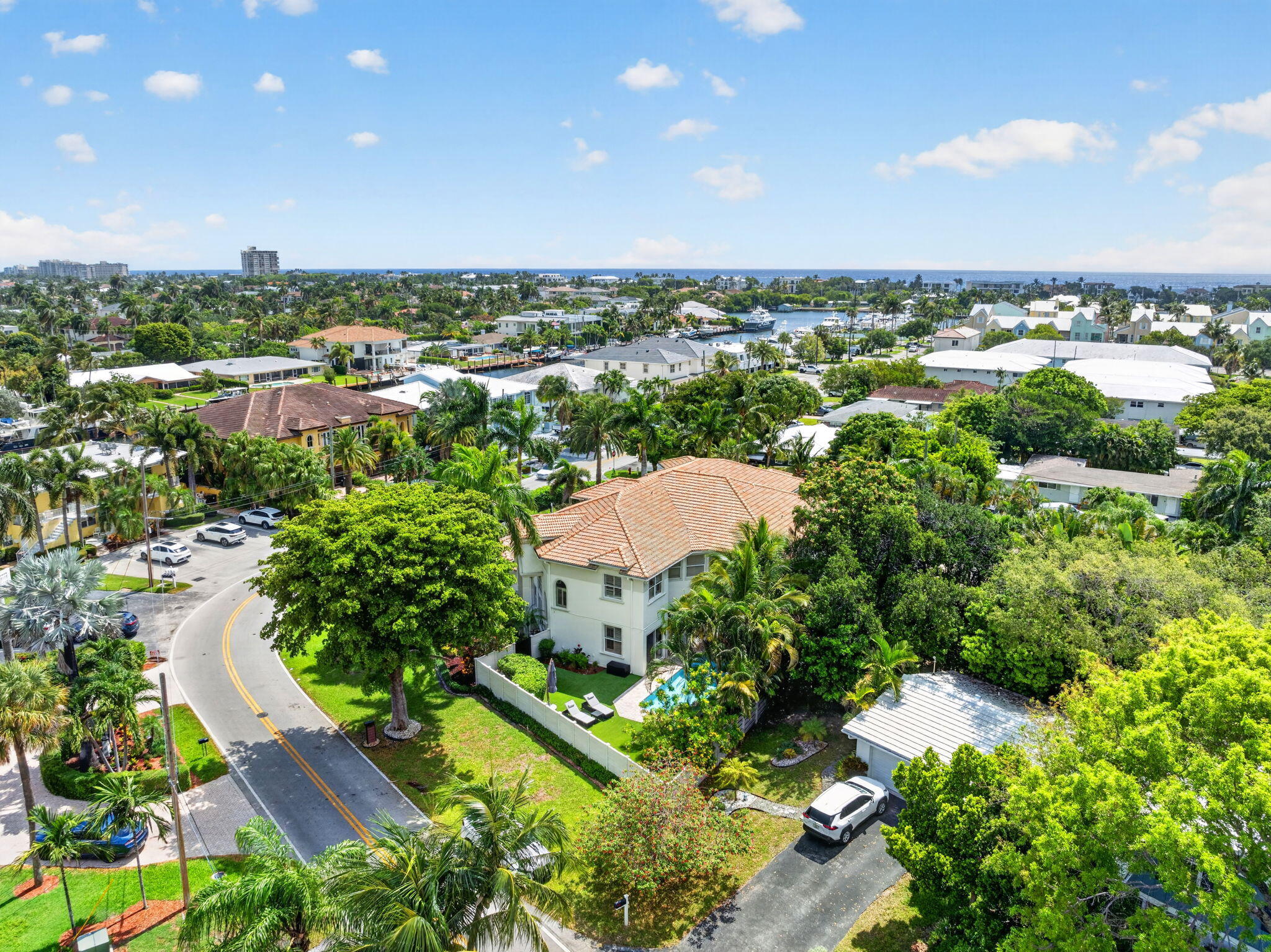 LIGHTHOUSE POINT 3RD SEC - Residential