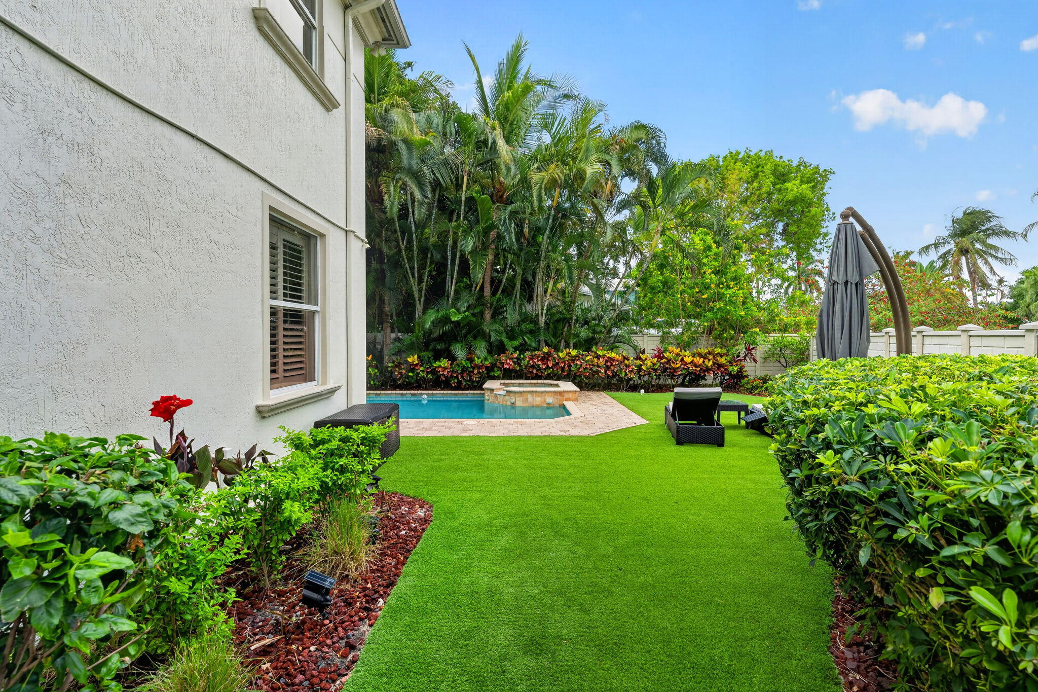 LIGHTHOUSE POINT 3RD SEC - Residential