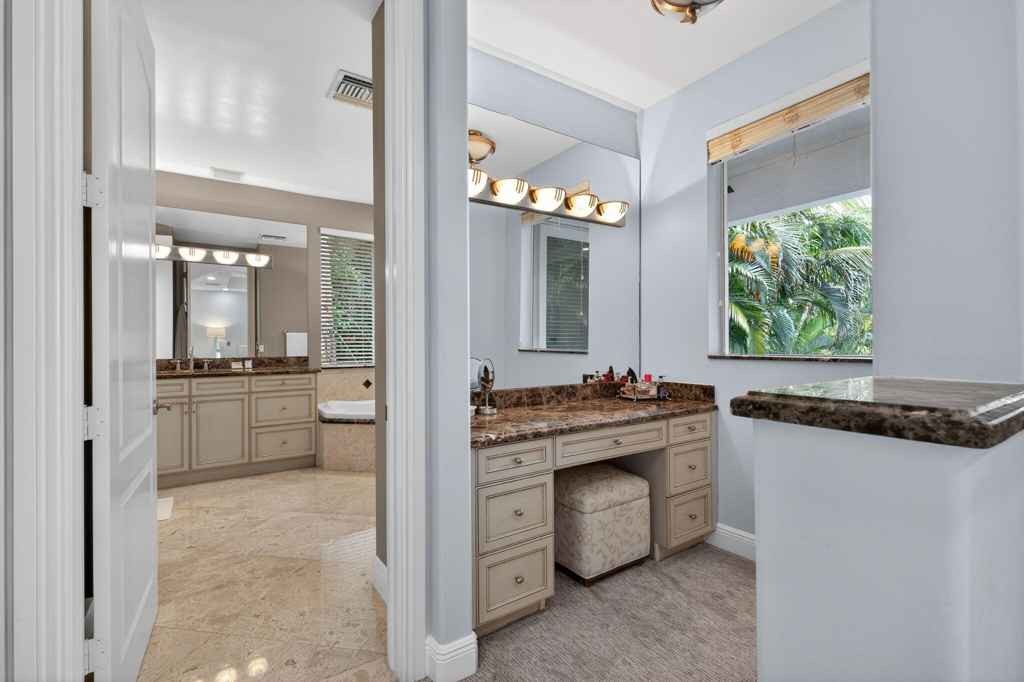 LIGHTHOUSE POINT 3RD SEC - Residential