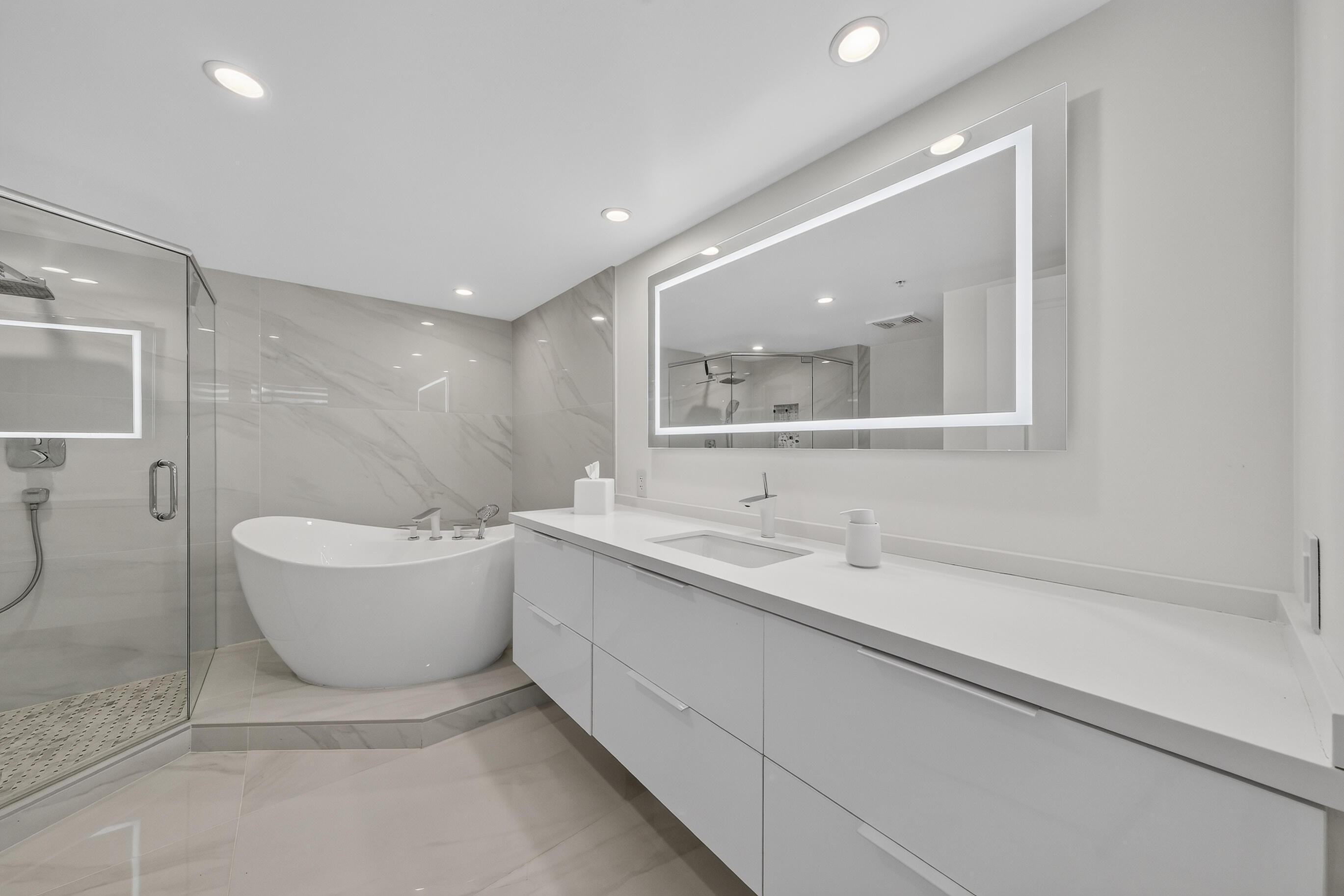 SYMPHONY NORTH CONDO - Residential