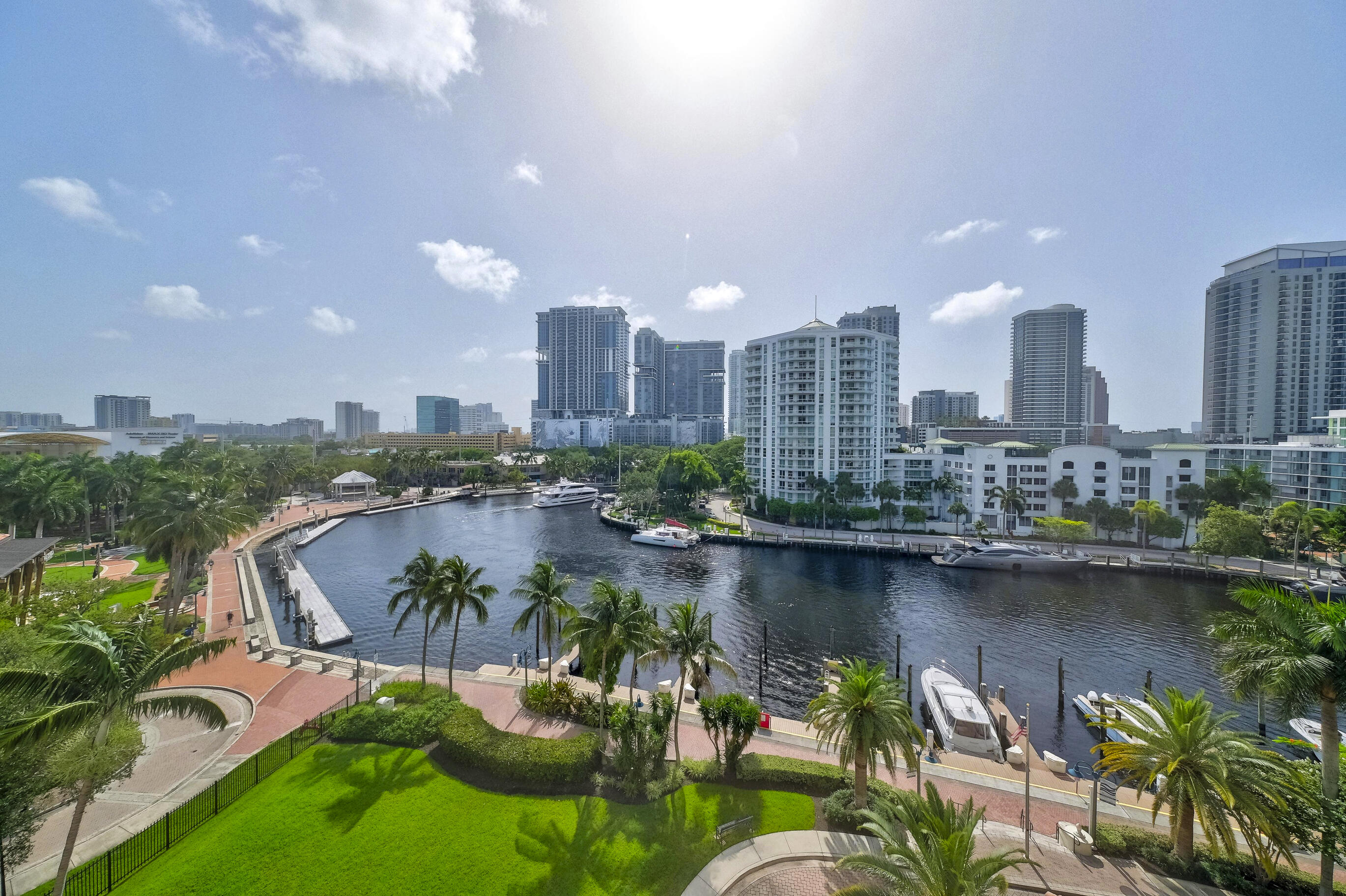 SYMPHONY NORTH CONDO - Residential