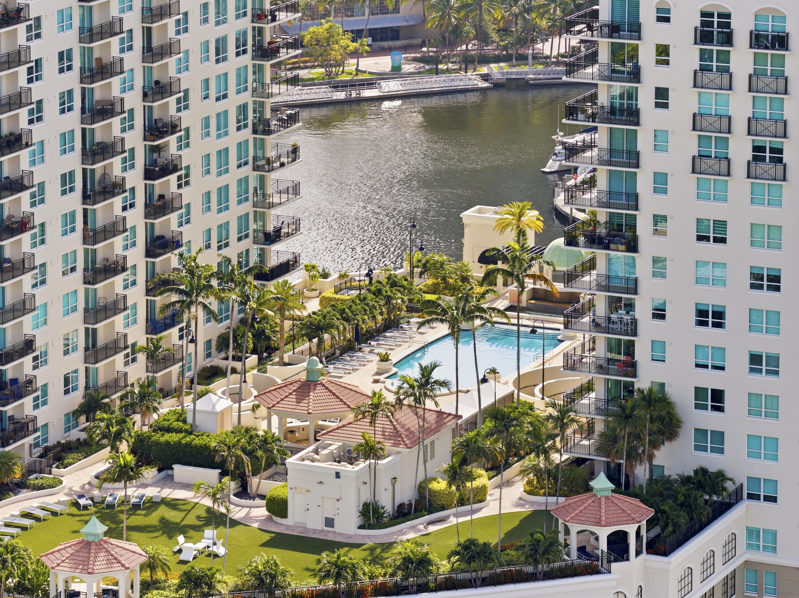 SYMPHONY NORTH CONDO - Residential