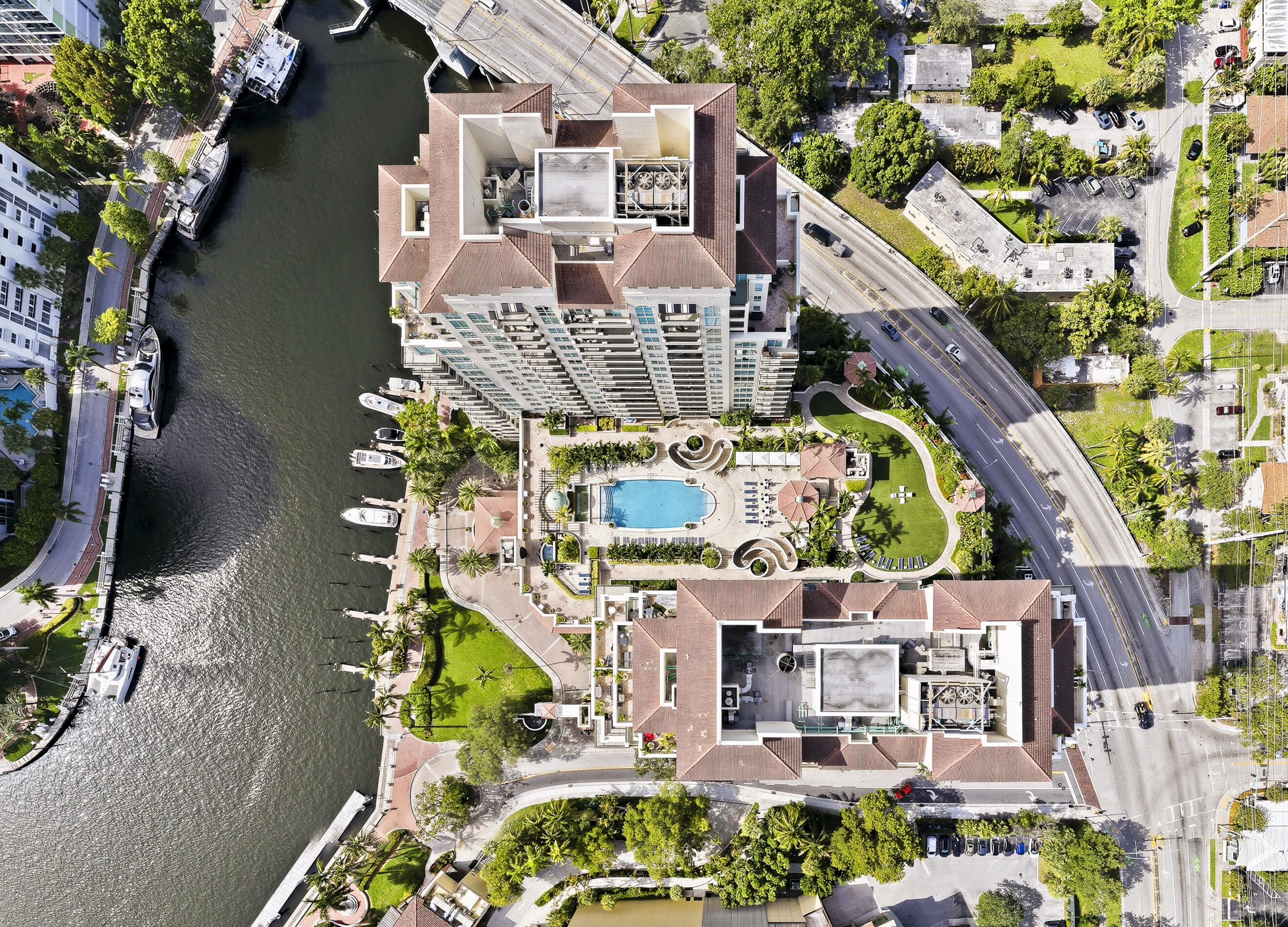 SYMPHONY NORTH CONDO - Residential
