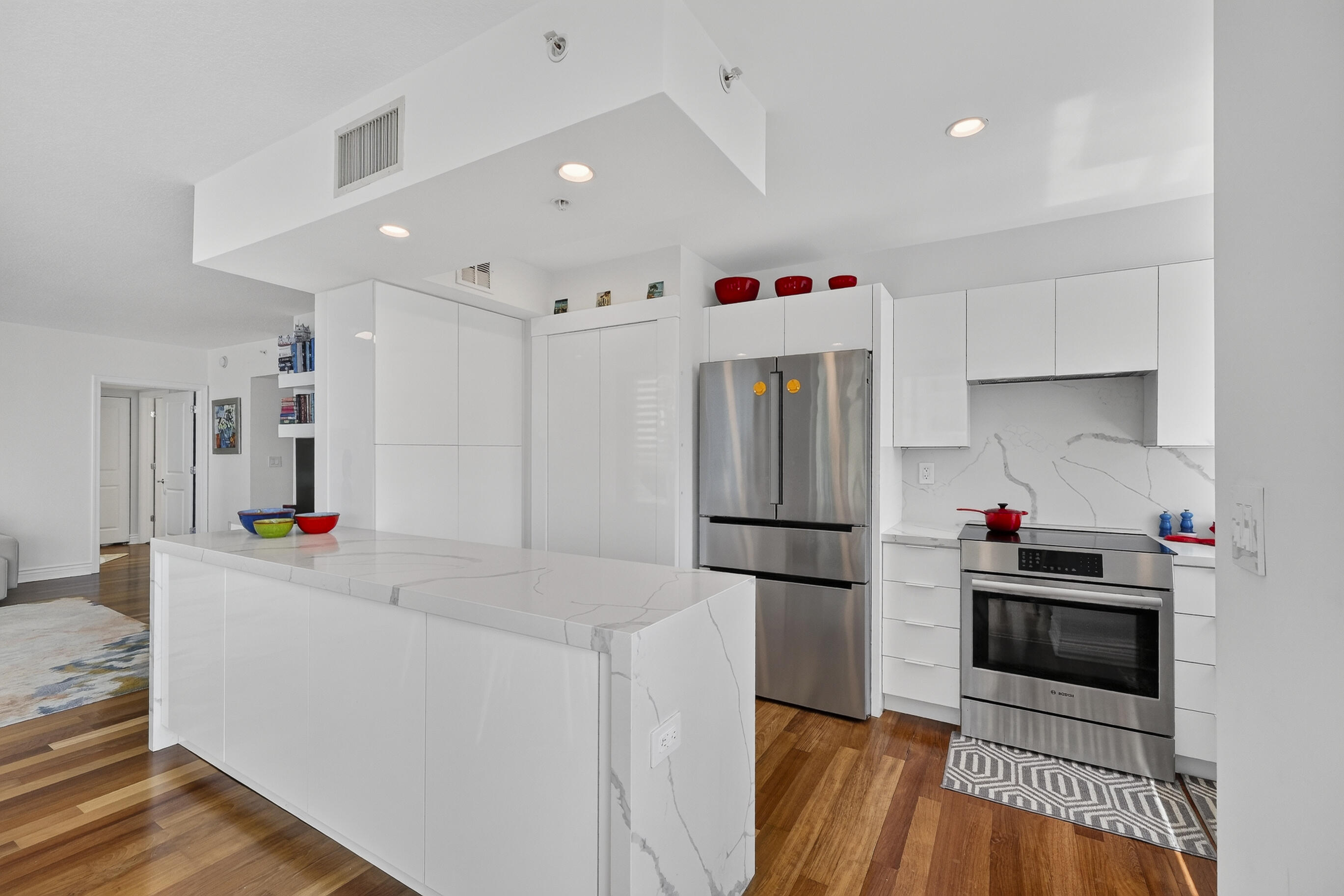 SYMPHONY NORTH CONDO - Residential