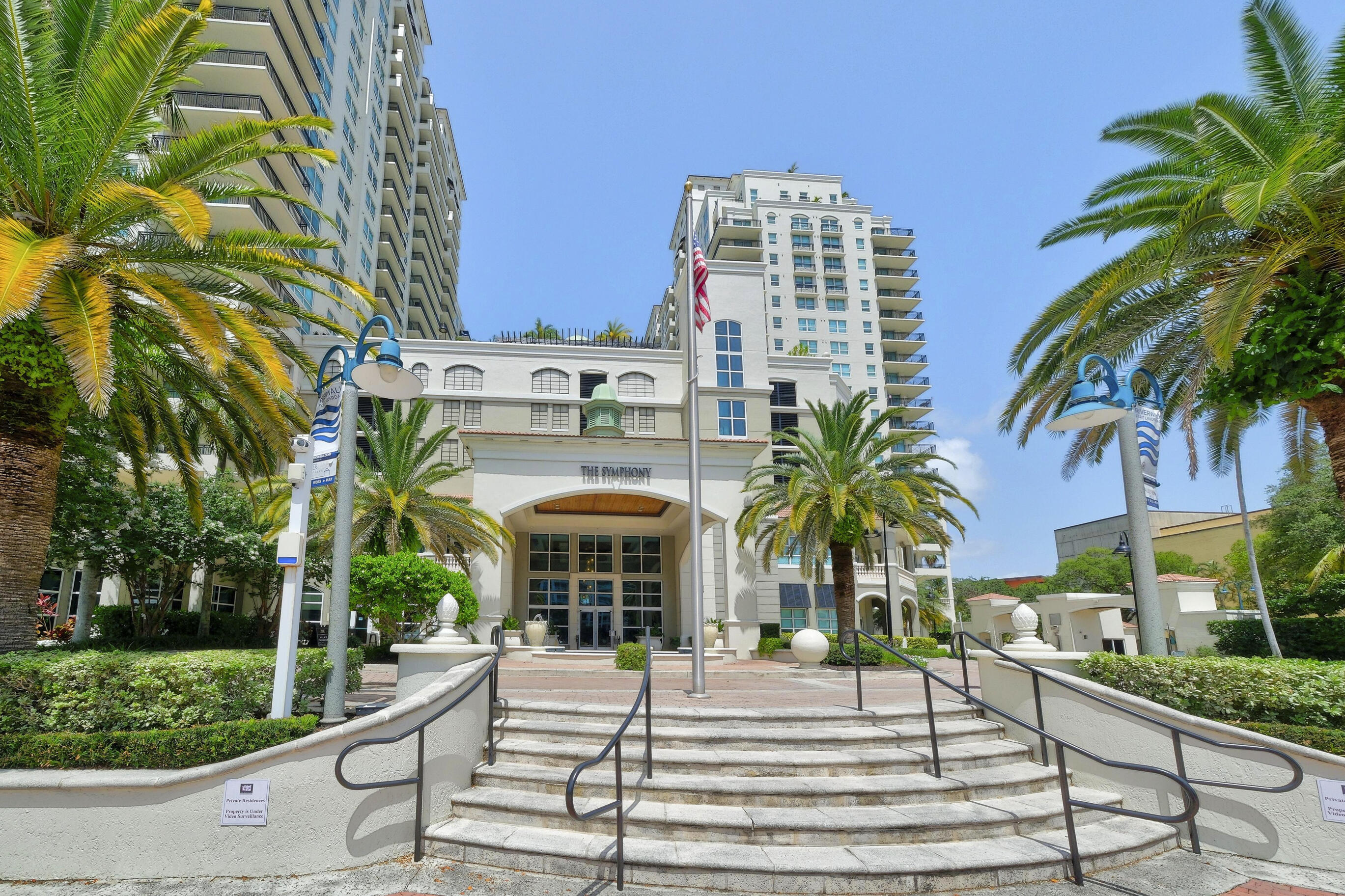 SYMPHONY NORTH CONDO - Residential