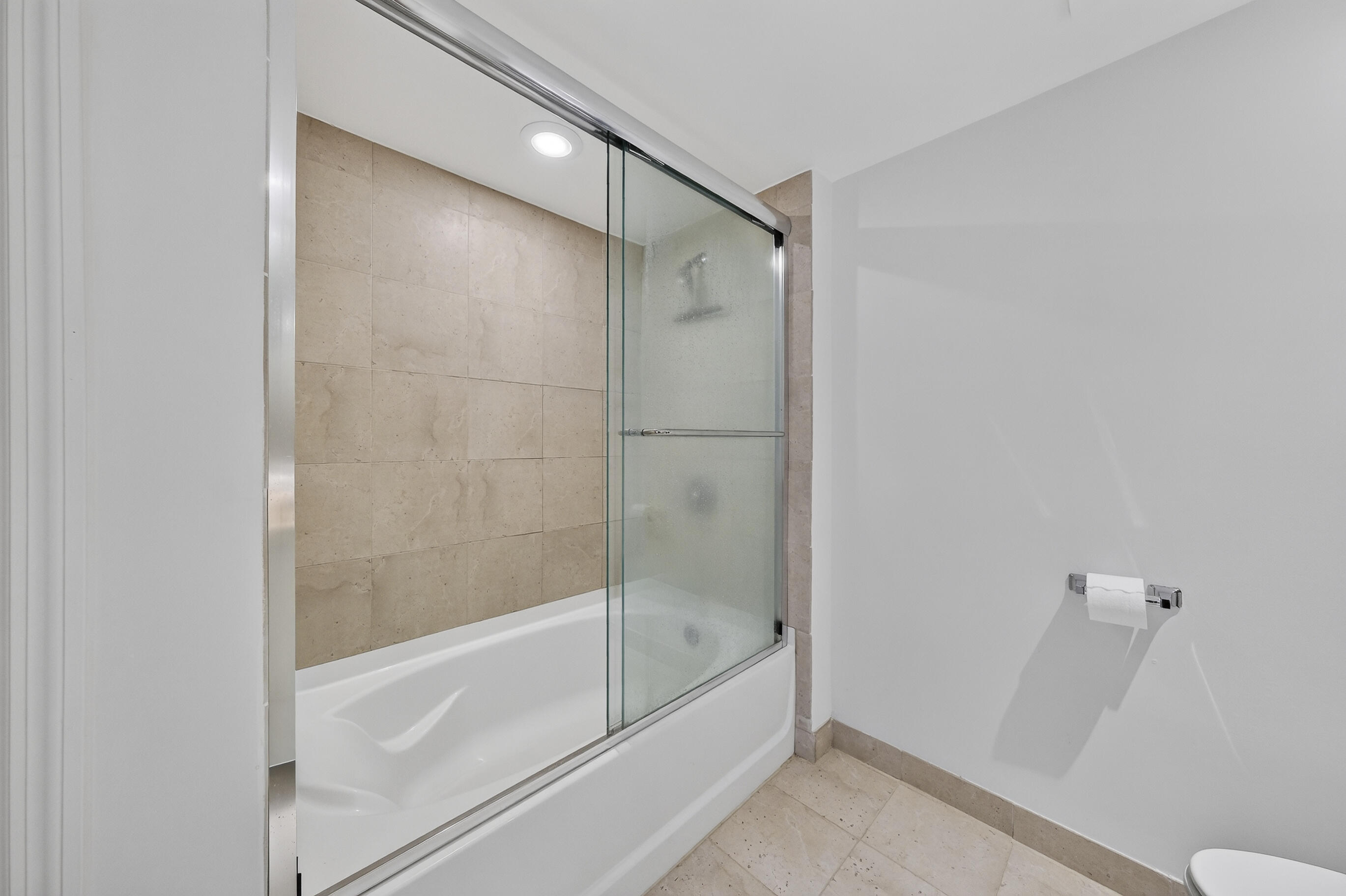 SYMPHONY NORTH CONDO - Residential