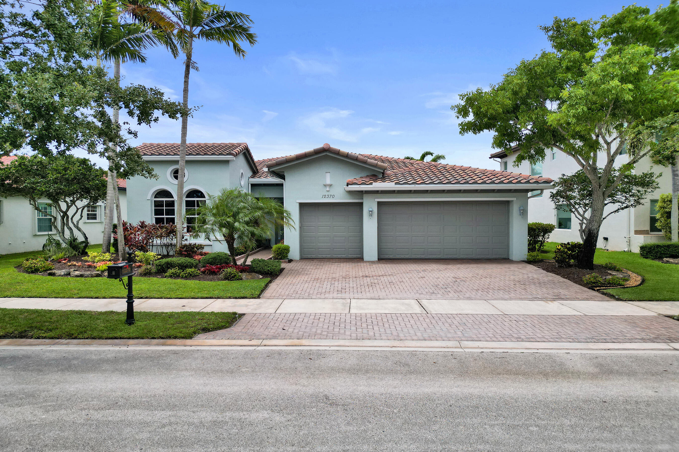 HERON BAY NORTH PLAT 2 - Residential