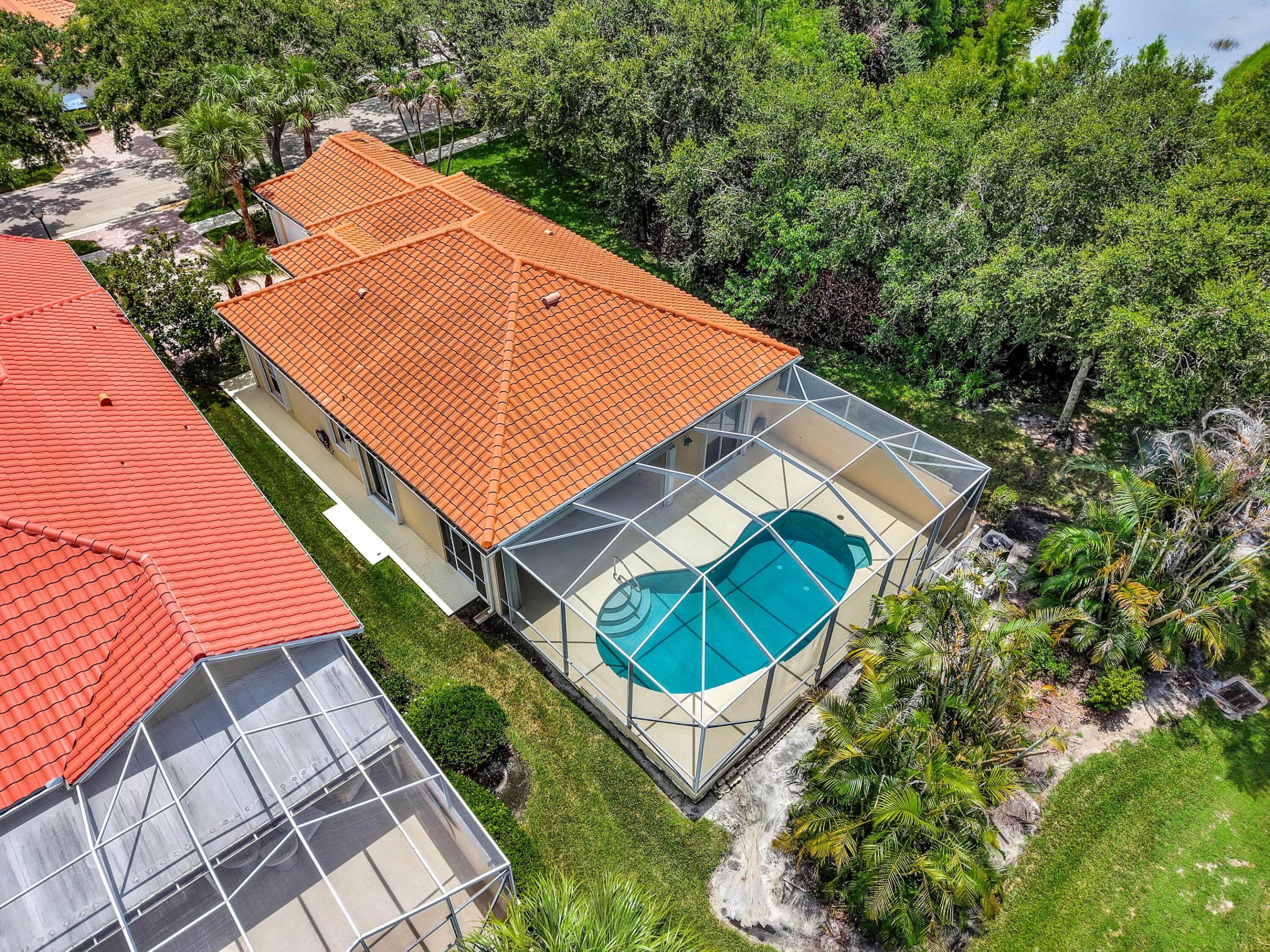 THE RETREAT - Residential