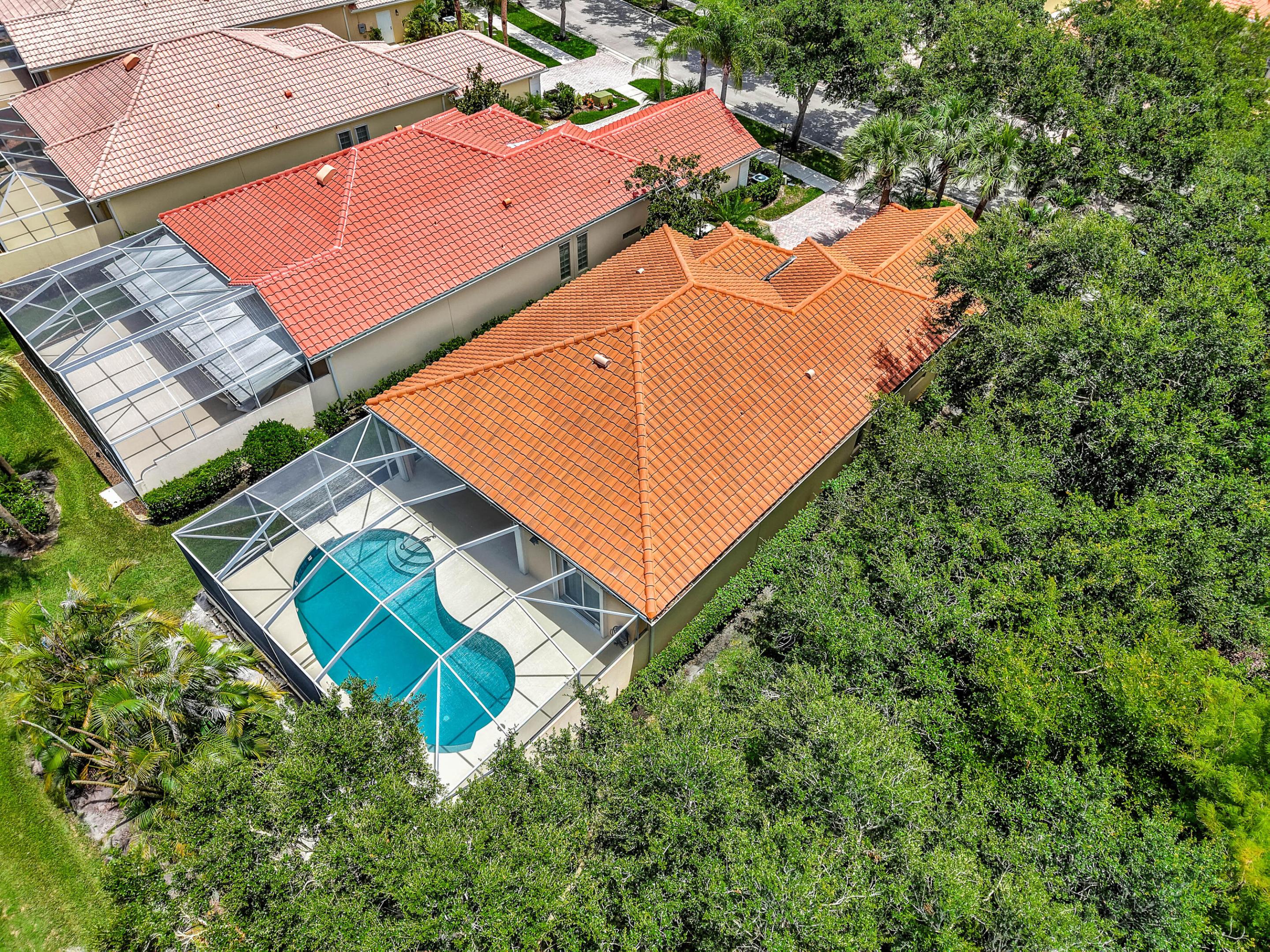 THE RETREAT - Residential