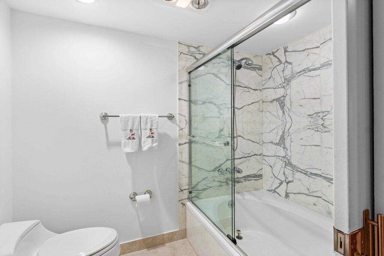 BRAEMAR ISLE CONDO - Residential