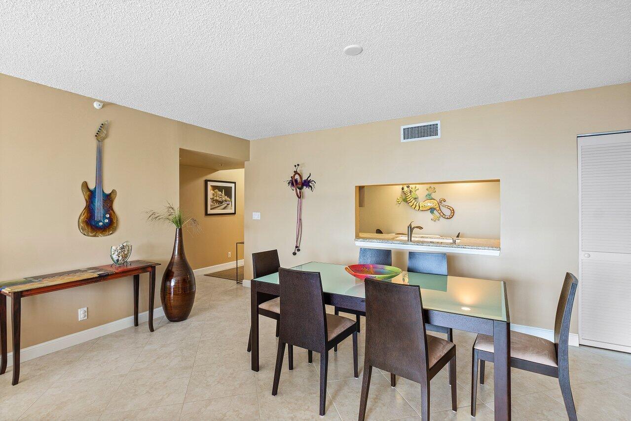 BRAEMAR ISLE CONDO - Residential