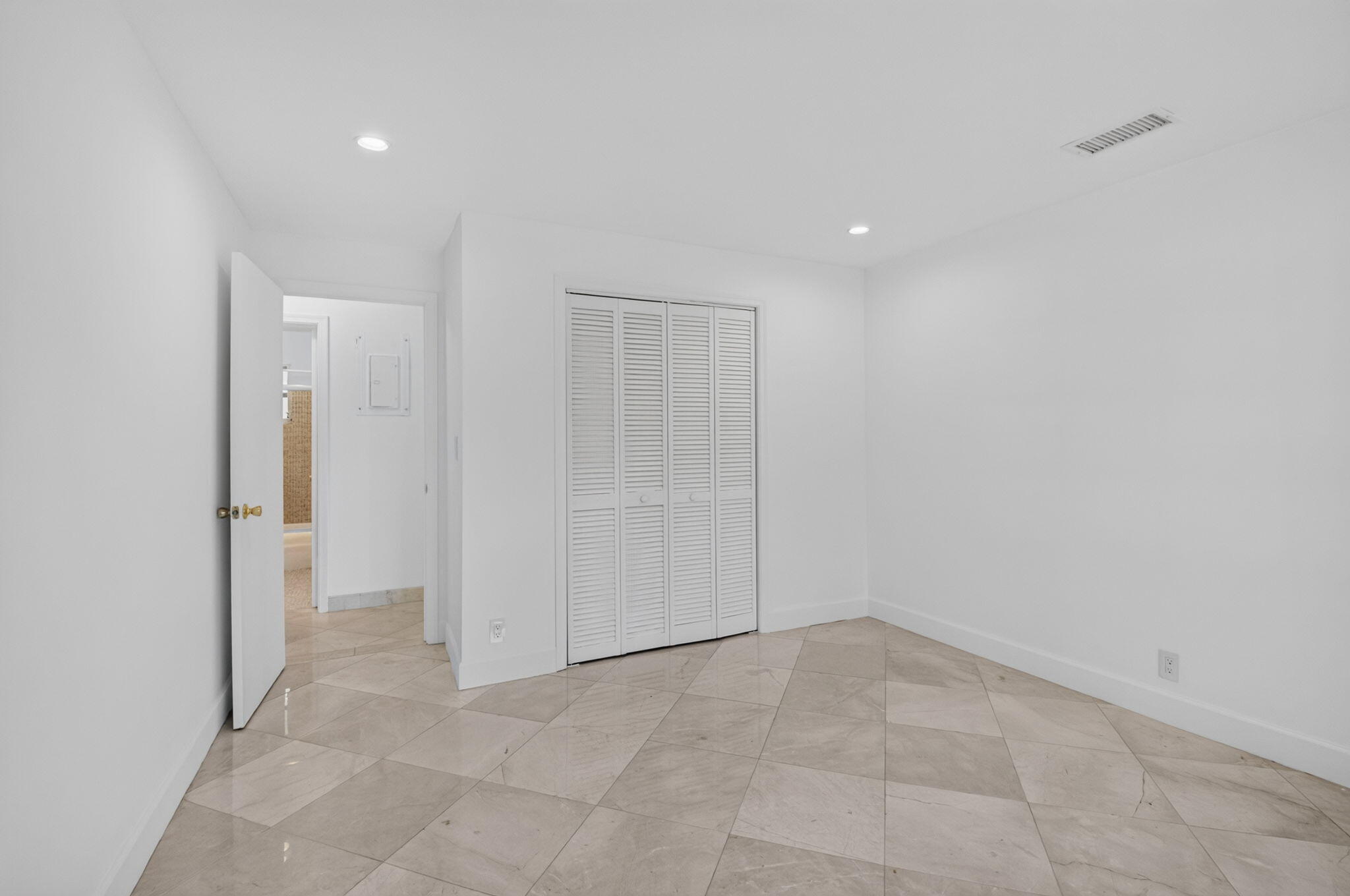 KNOB HILL SUB - Residential Lease