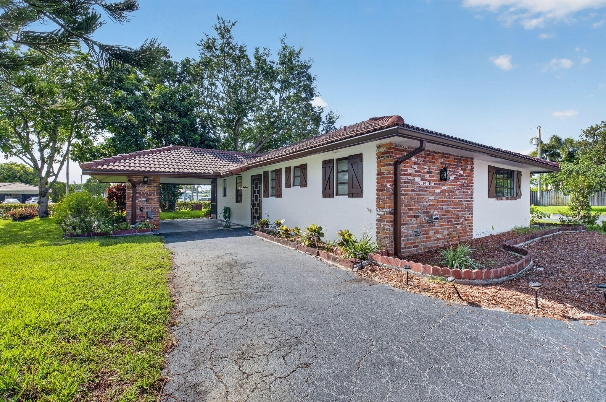 KNOB HILL SUB - Residential Lease
