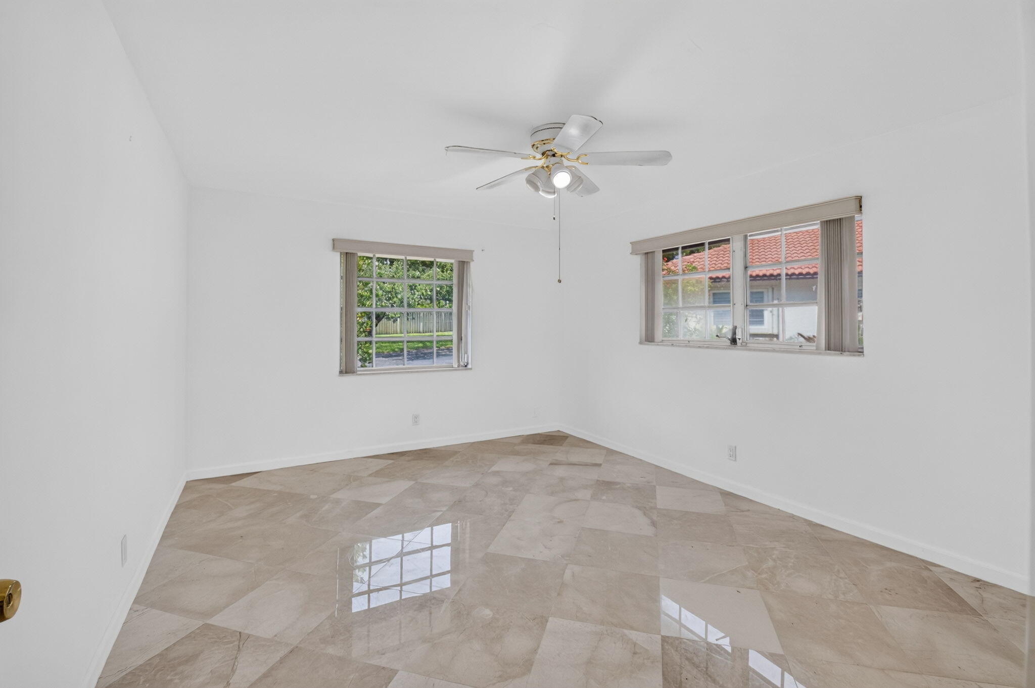 KNOB HILL SUB - Residential Lease