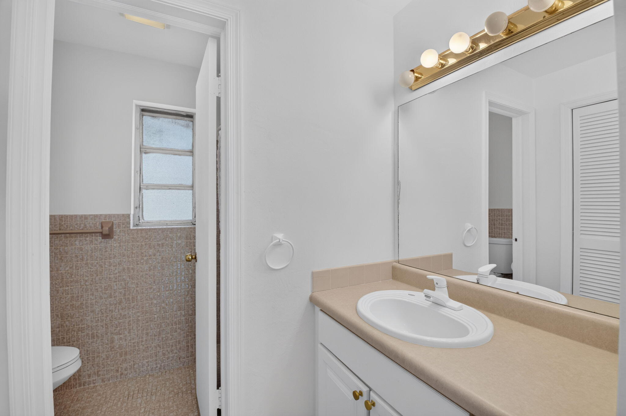 KNOB HILL SUB - Residential Lease