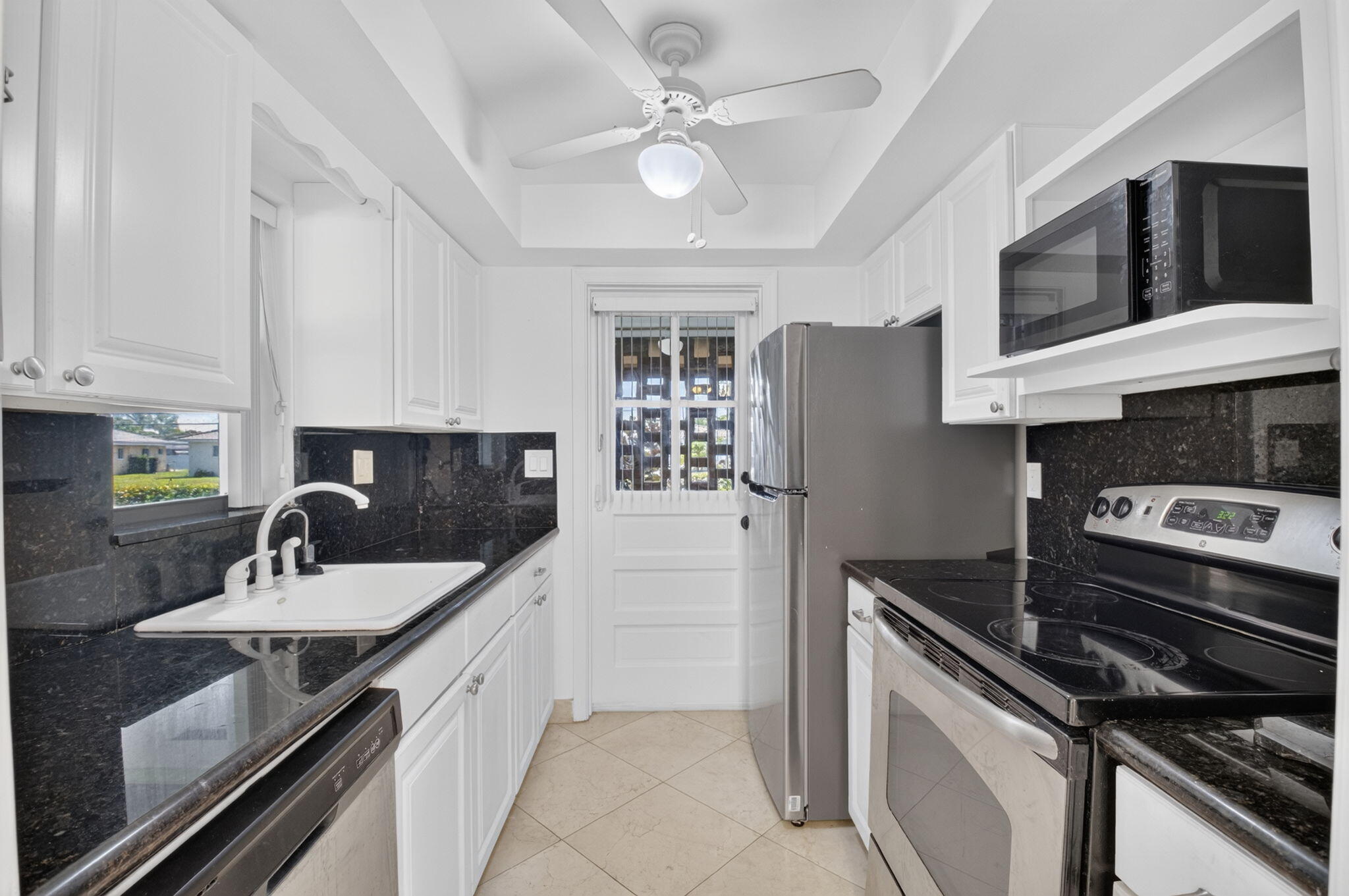 KNOB HILL SUB - Residential Lease