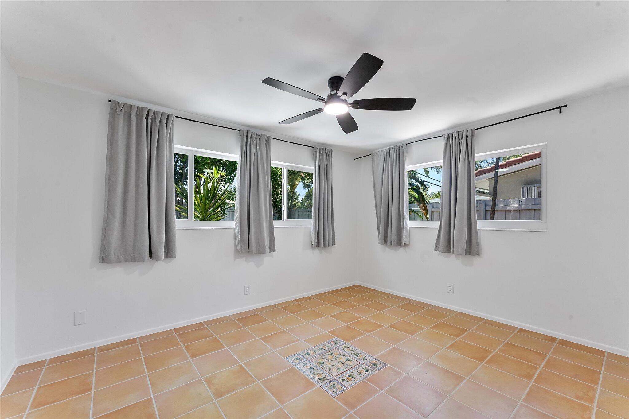 CORAL RIDGE ADD - Residential