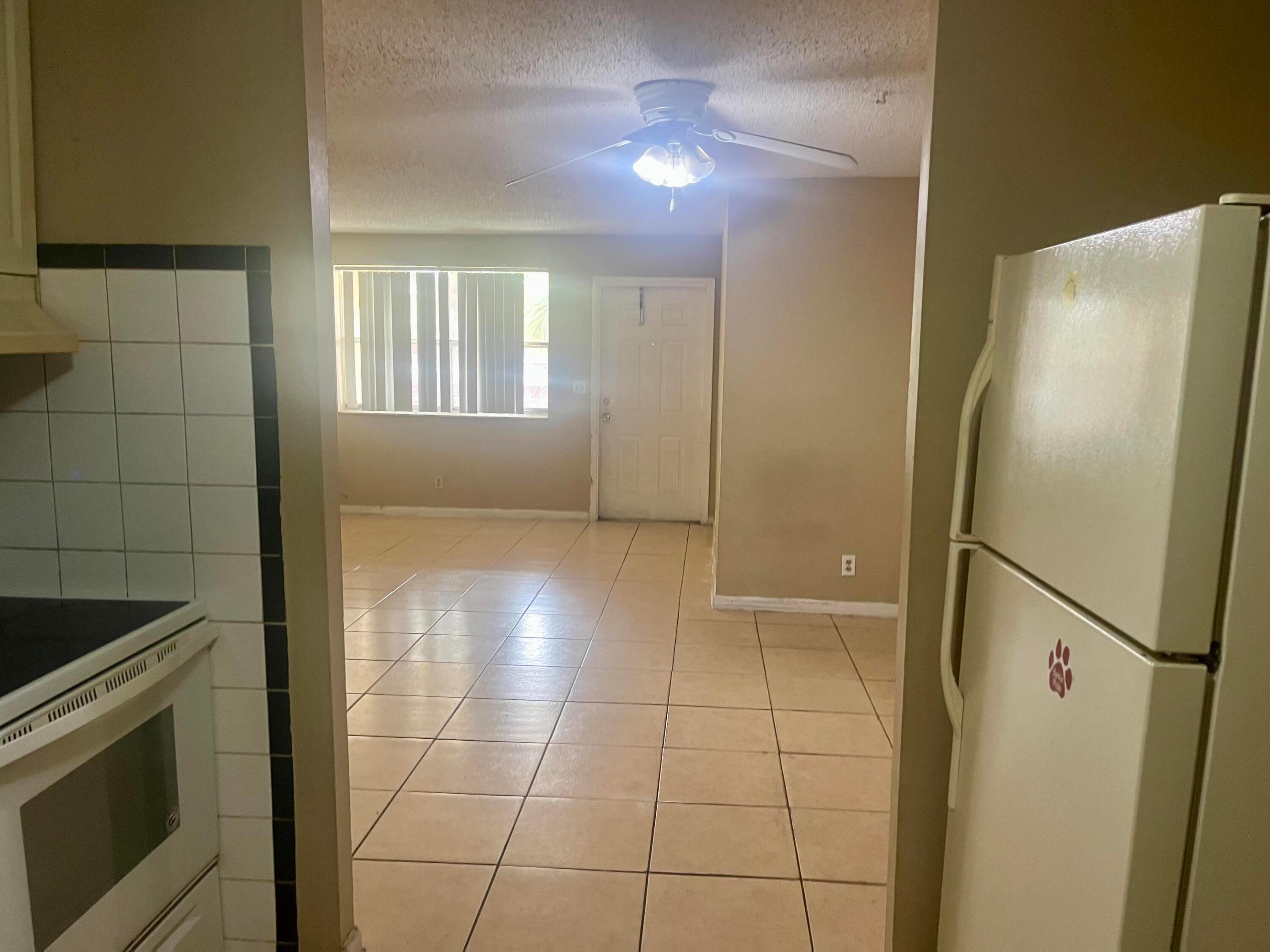 COURTYARDS AT CIMARRON CONDO - Residential