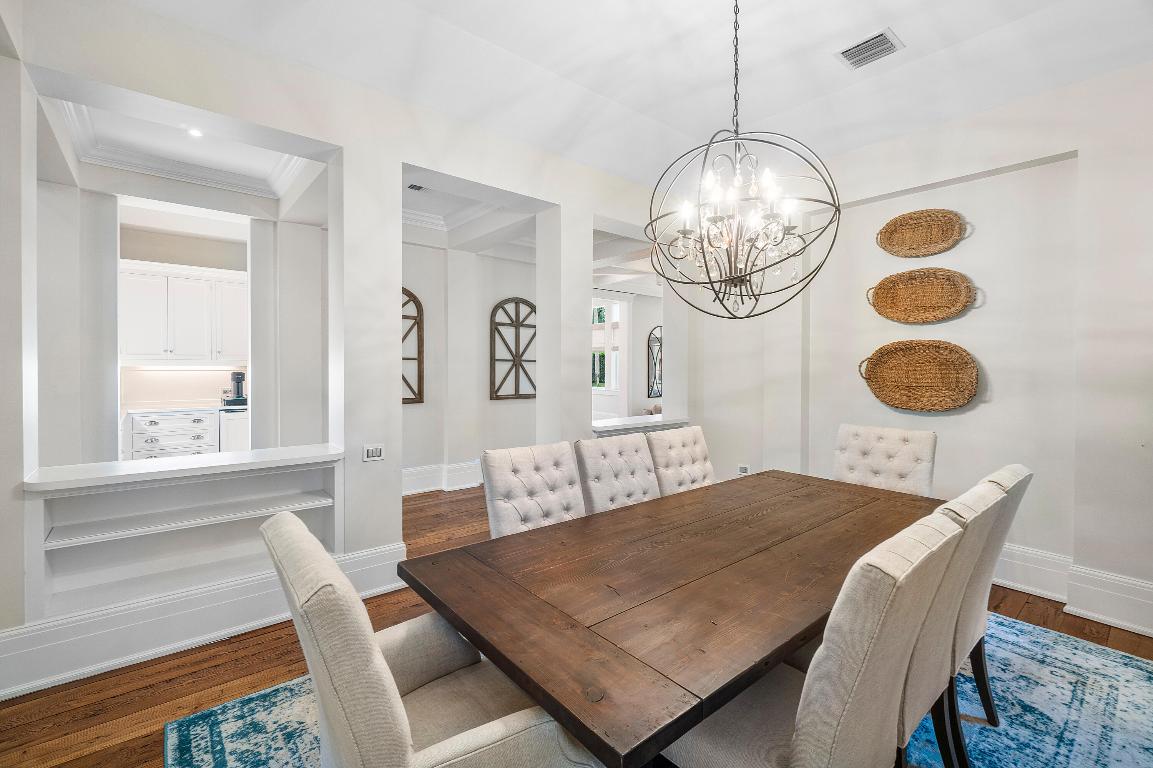 FOXE CHASE - Residential