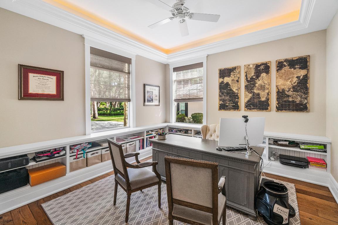 FOXE CHASE - Residential