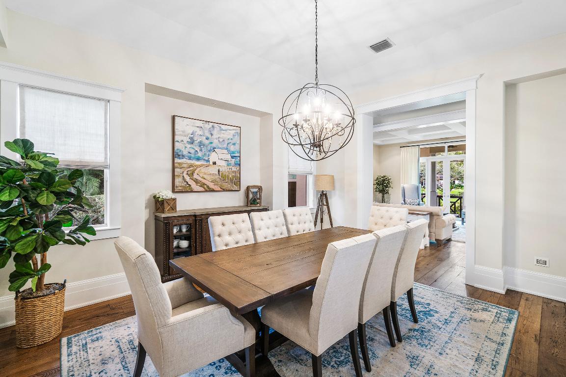 FOXE CHASE - Residential