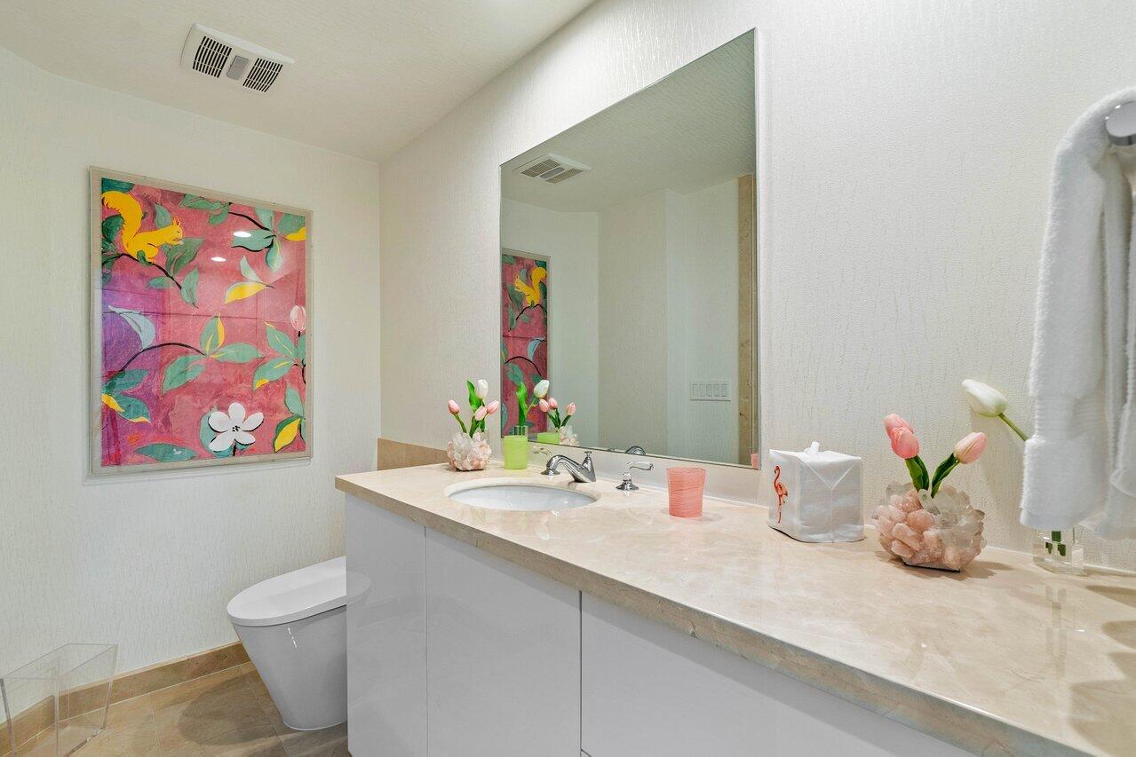 TWENTY SEVEN SEVENTY SOUTH OCEAN BLVD - Residential