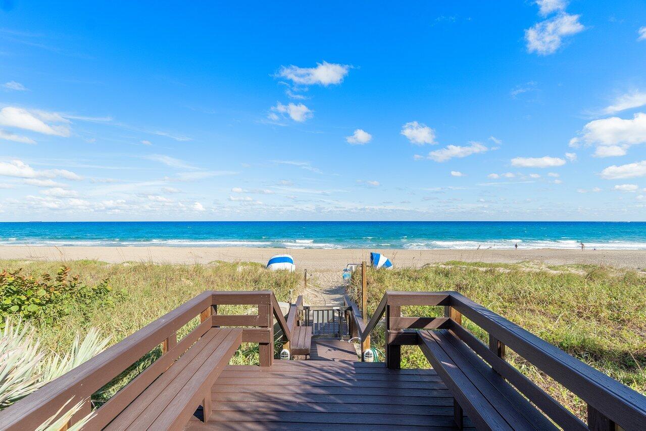 TWENTY SEVEN SEVENTY SOUTH OCEAN BLVD - Residential