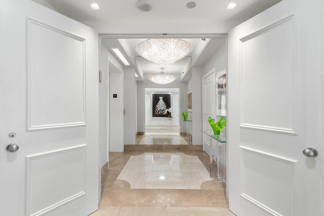 TWENTY SEVEN SEVENTY SOUTH OCEAN BLVD - Residential