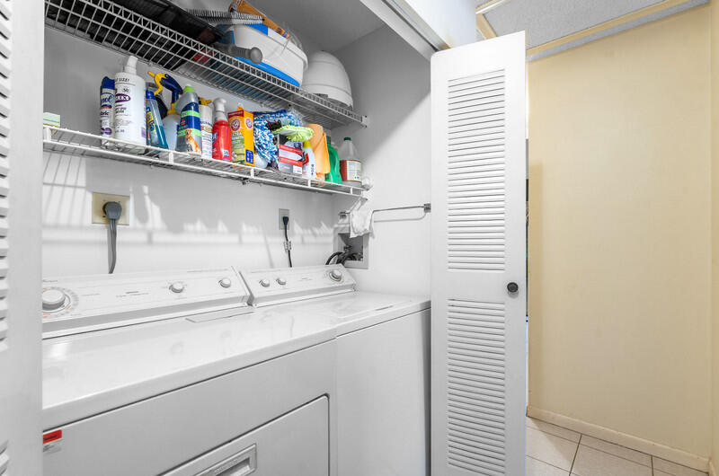 SUMMIT PINES UNIT - Residential