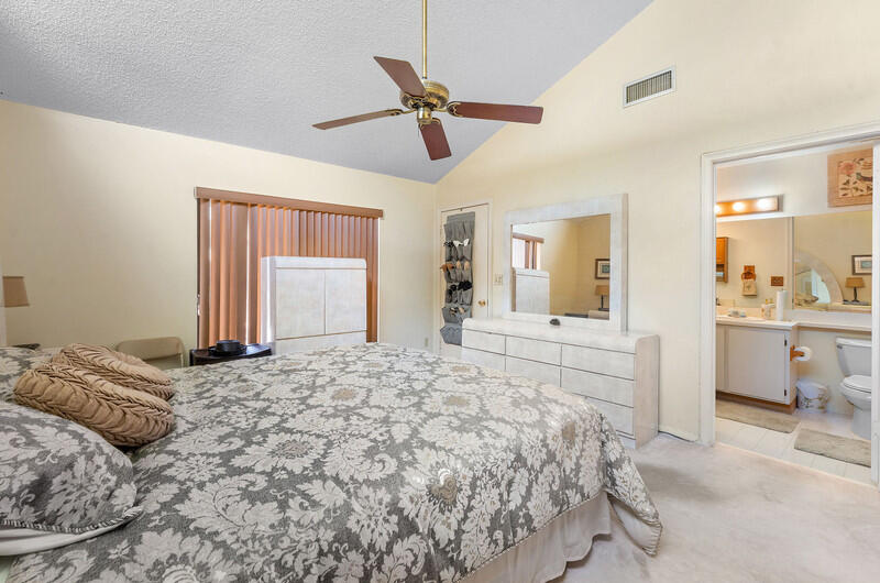 SUMMIT PINES UNIT - Residential