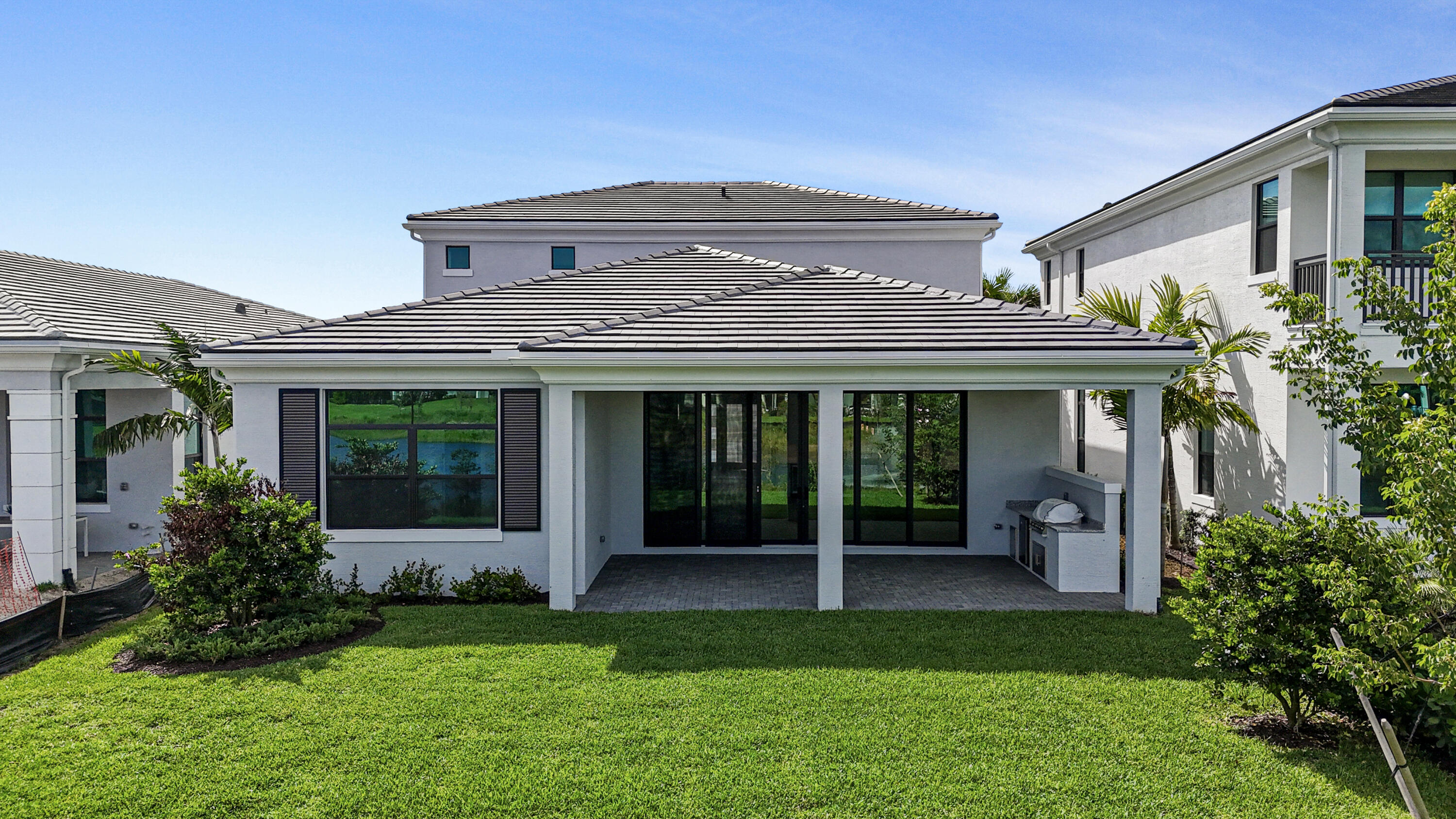 ARTISTRY - Residential