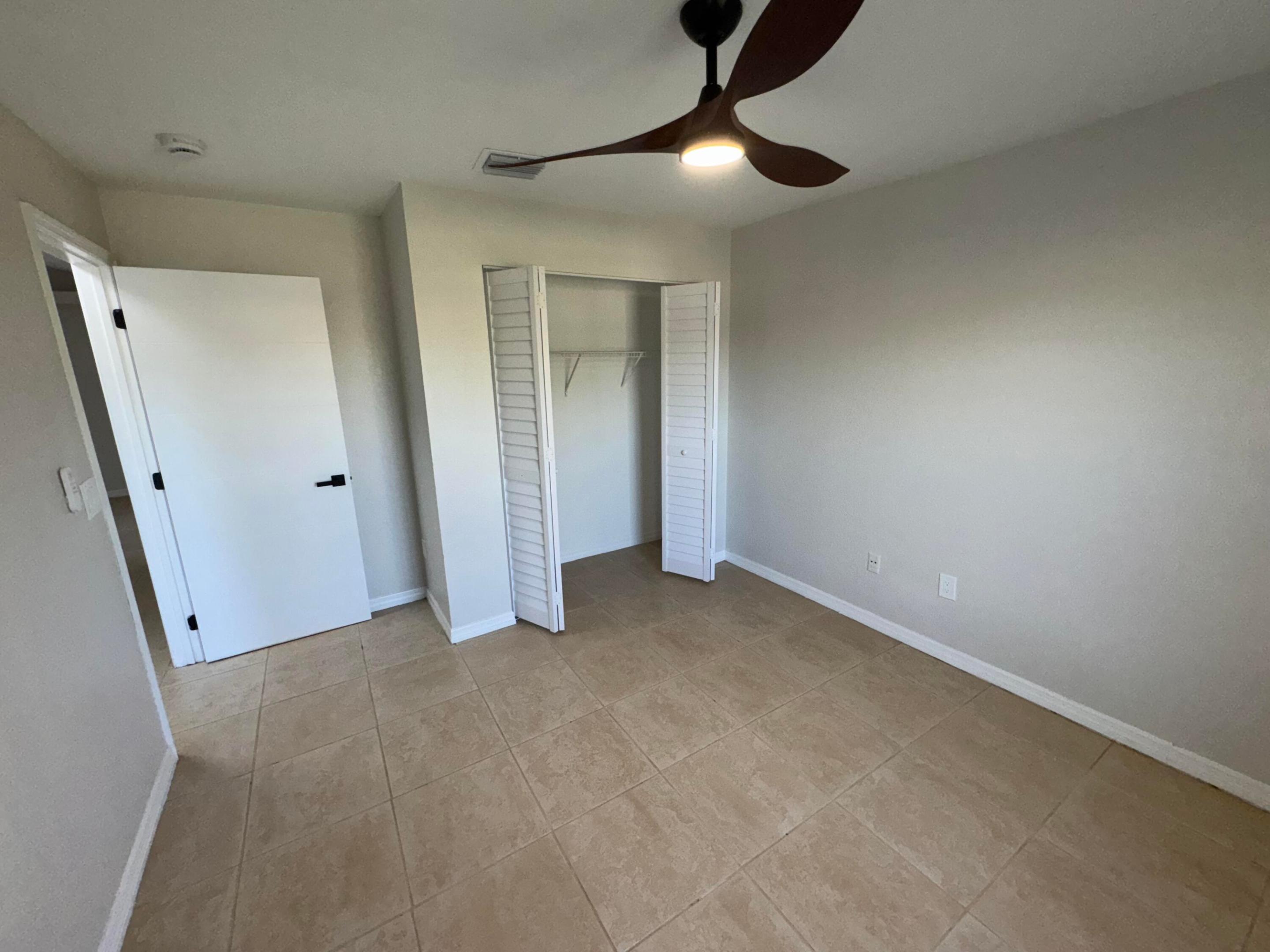 CONGRESS GROVES IN - Residential Lease