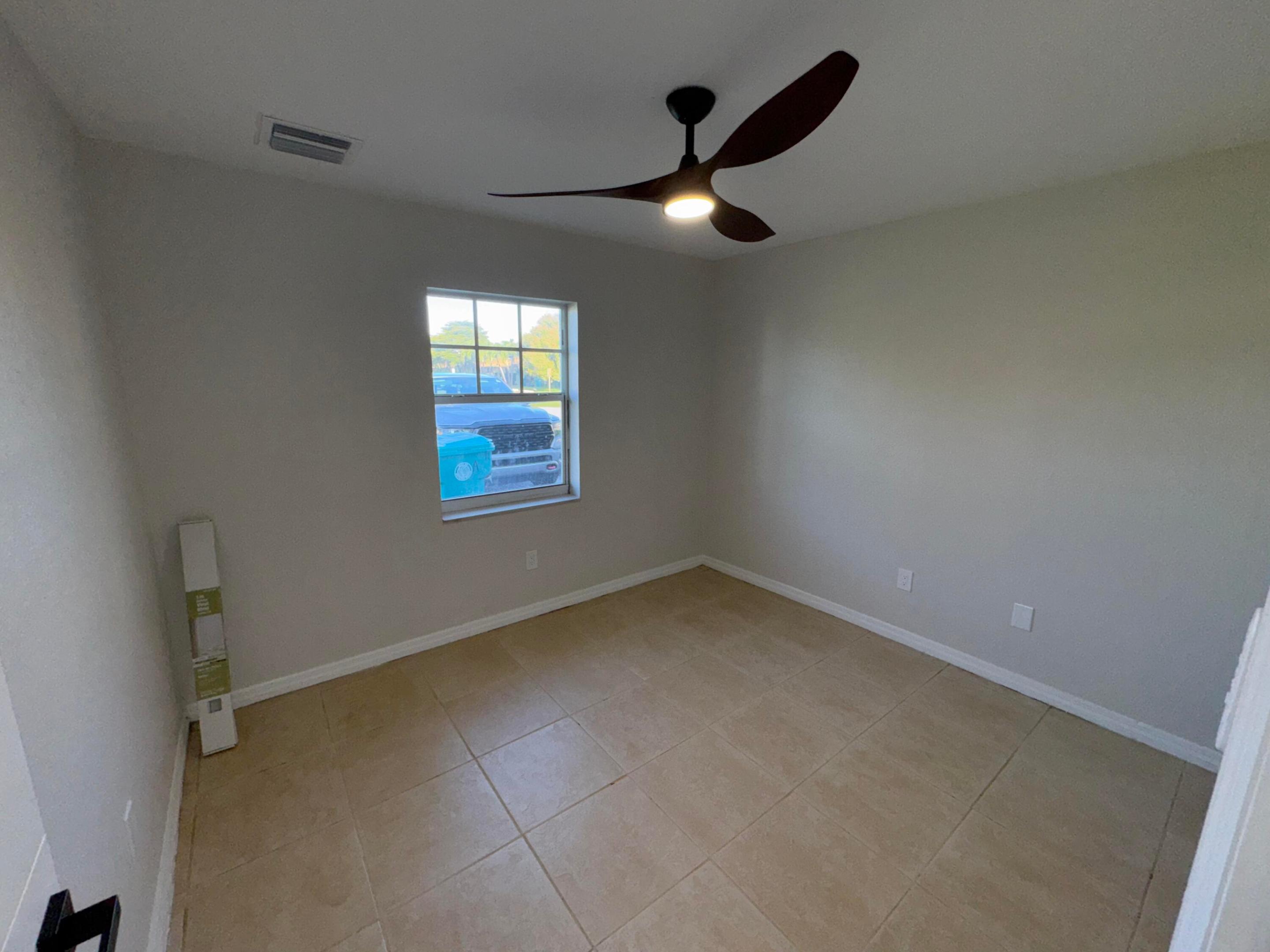 CONGRESS GROVES IN - Residential Lease