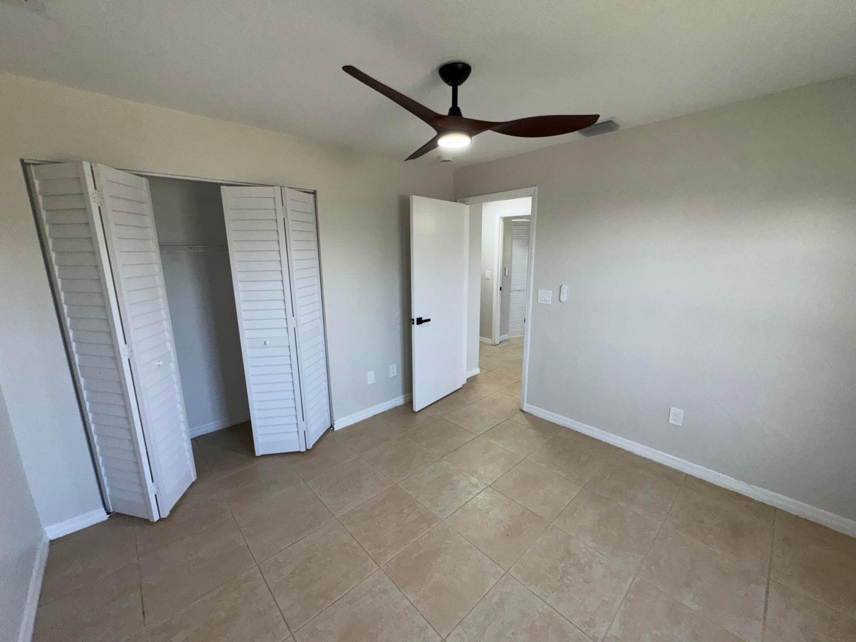 CONGRESS GROVES IN - Residential Lease
