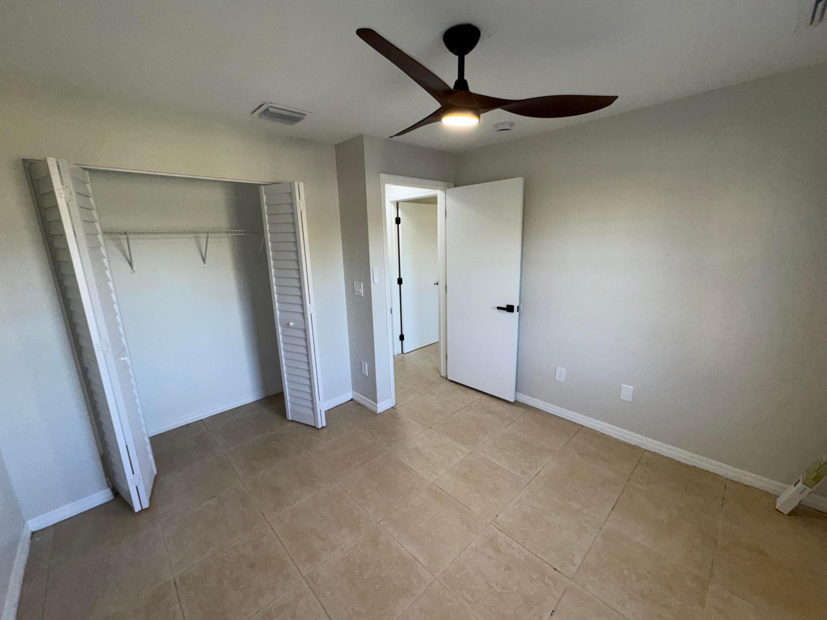 CONGRESS GROVES IN - Residential Lease