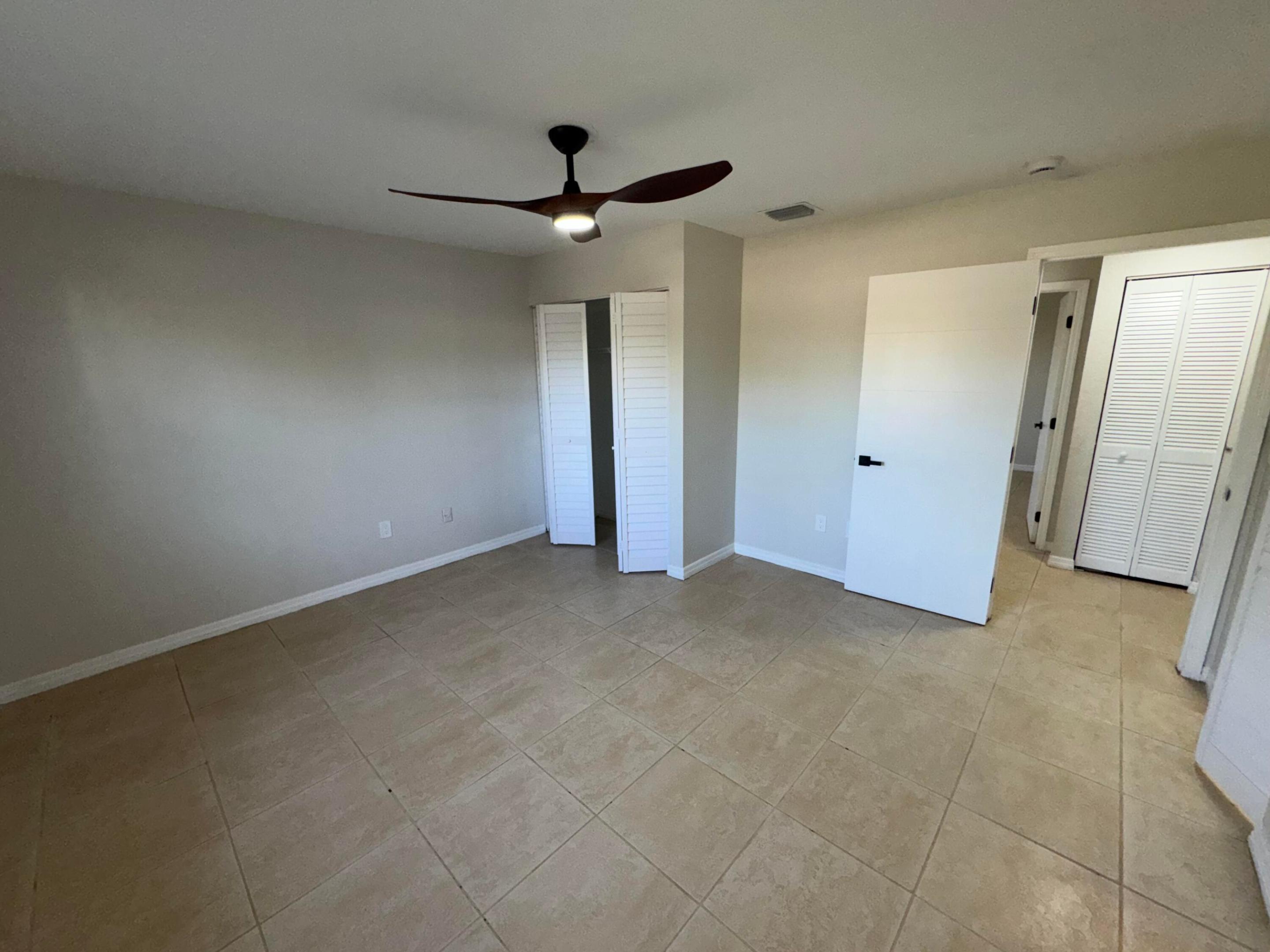 CONGRESS GROVES IN - Residential Lease