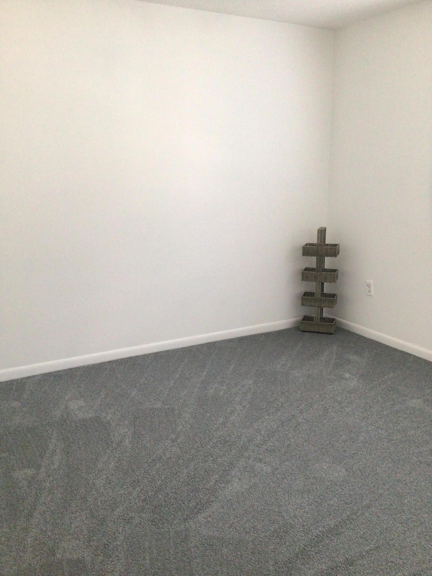 RAMBLEWOOD EAST CONDO - Residential