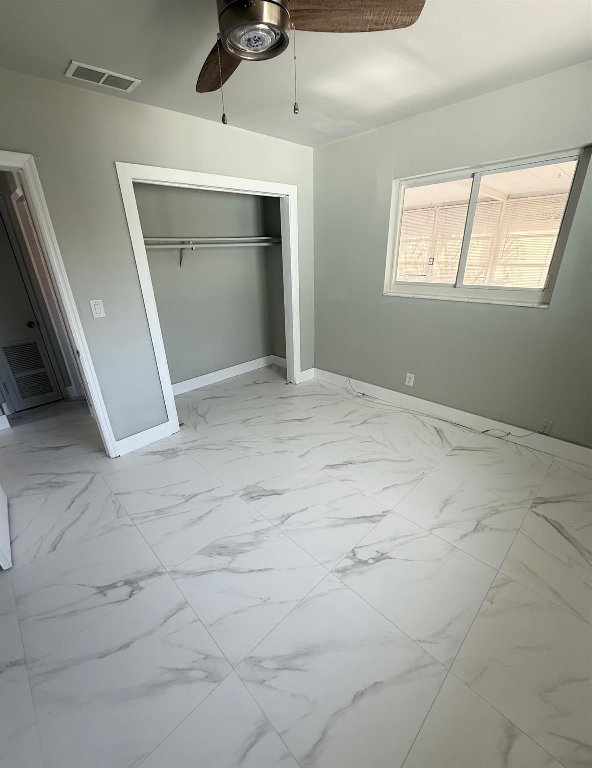 ALMAR ESTATES RESUB - Residential Lease