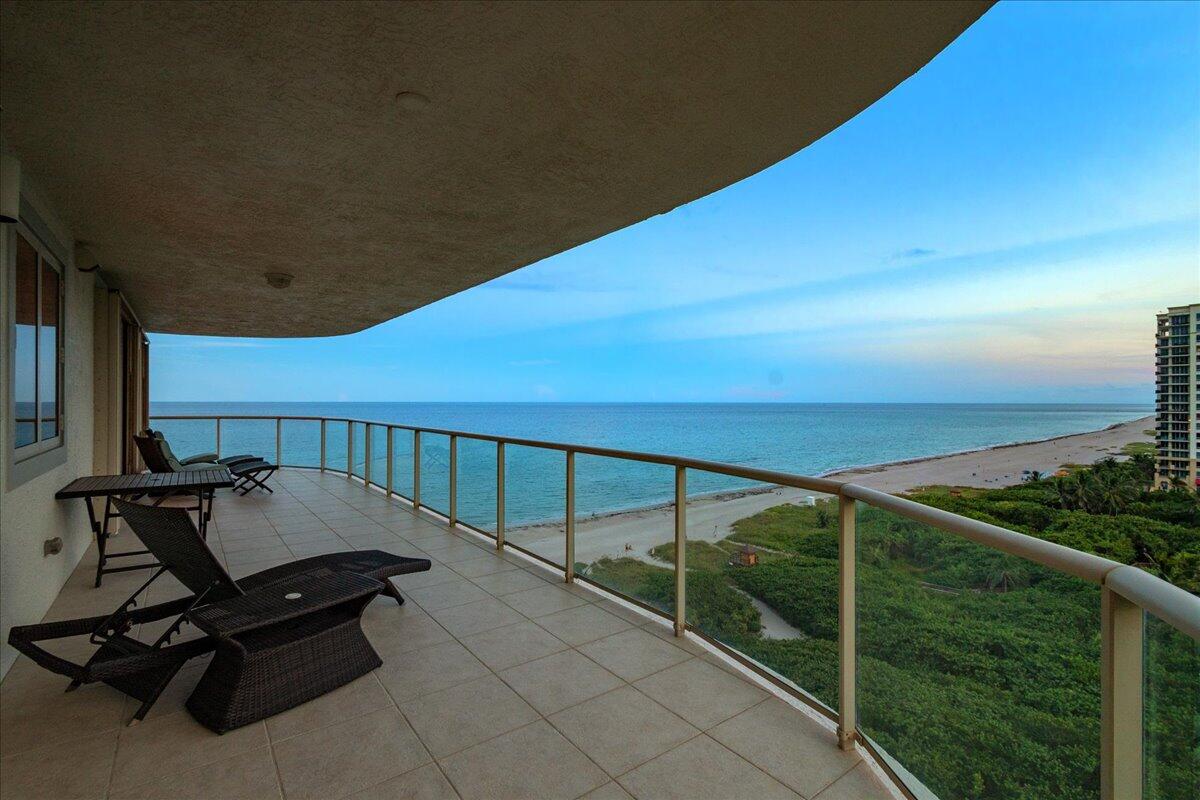 OASIS SINGER ISLAND CONDO - Residential