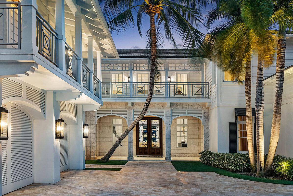 ROYAL PALM YACHT & COUNTRY CLUB - Residential