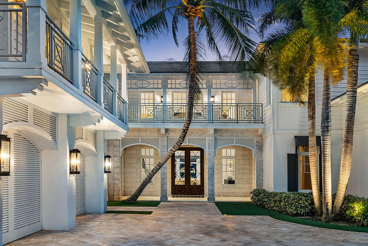 ROYAL PALM YACHT & COUNTRY CLUB - Residential