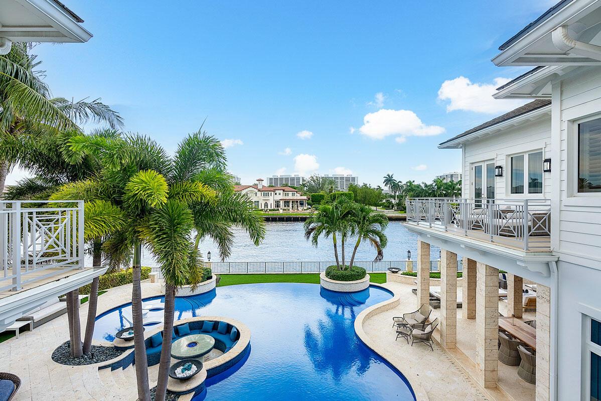 ROYAL PALM YACHT & COUNTRY CLUB - Residential