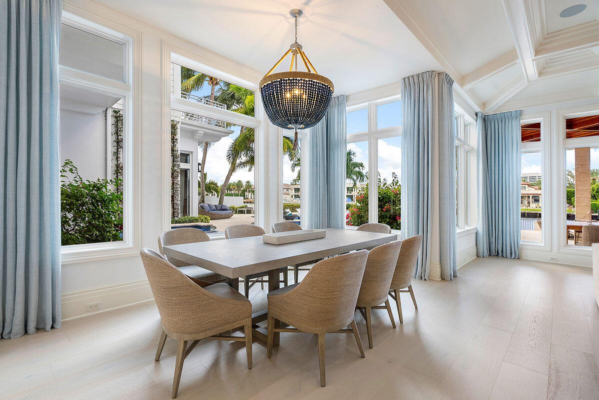 ROYAL PALM YACHT & COUNTRY CLUB - Residential