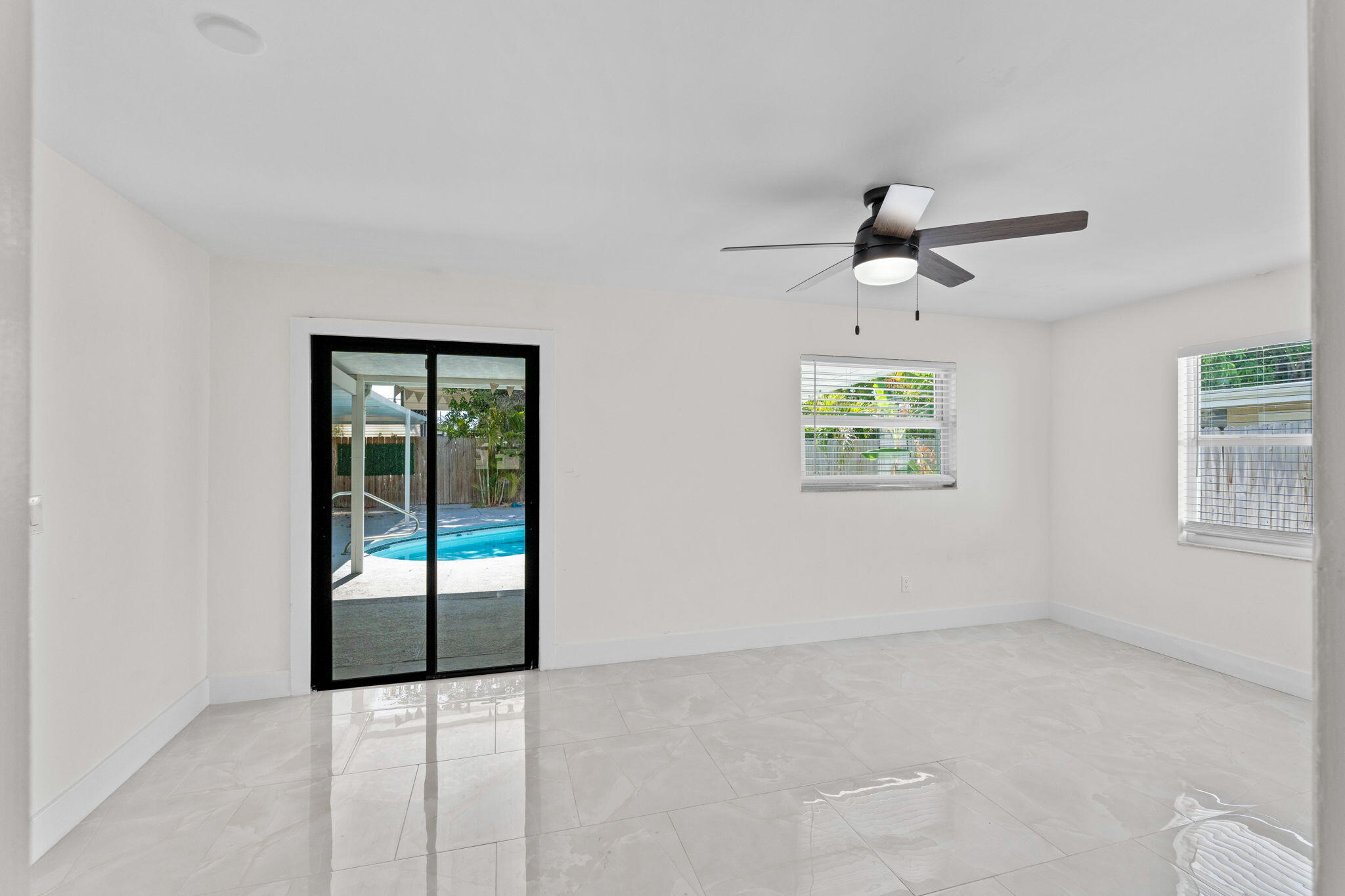 GARDENS THE - Residential Lease